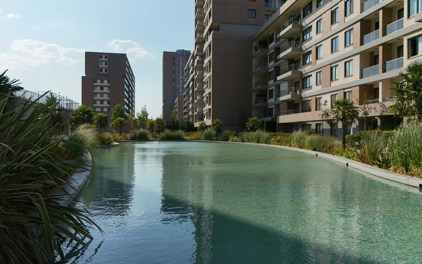 EVORA DENİZLİ'DE GENİŞ 2,5+1 SATILIK DAİRE