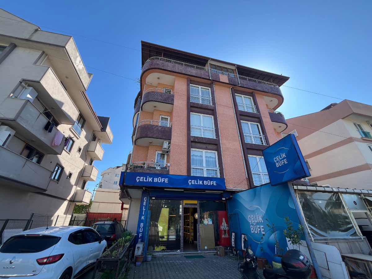 ÇAYIROVA CUMHURİYET MH. 2 AİLENİN YAŞAYACAĞI SATILIK ÜST DUBLEKS