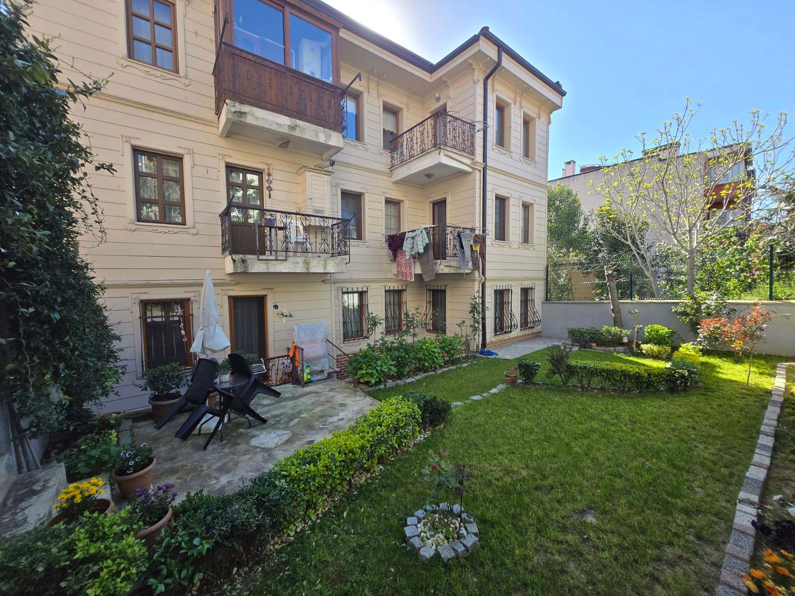 REMAX ASHILL BEYKOZ YALIKÖY KISMI BOĞAZ MANZARALI 2+1 SATILIK DAIRE