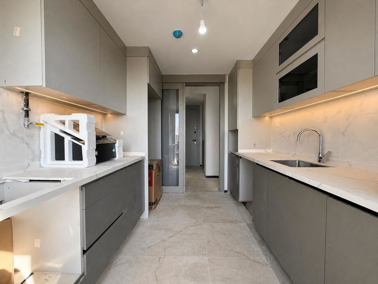 LEVVEL DRAGOS’TA SITE İÇERISINDE 3+1 ARA KAT DAIRE | GÜVENLIKLI | OTOPARKLI | AKILLI EV SISTEMLI