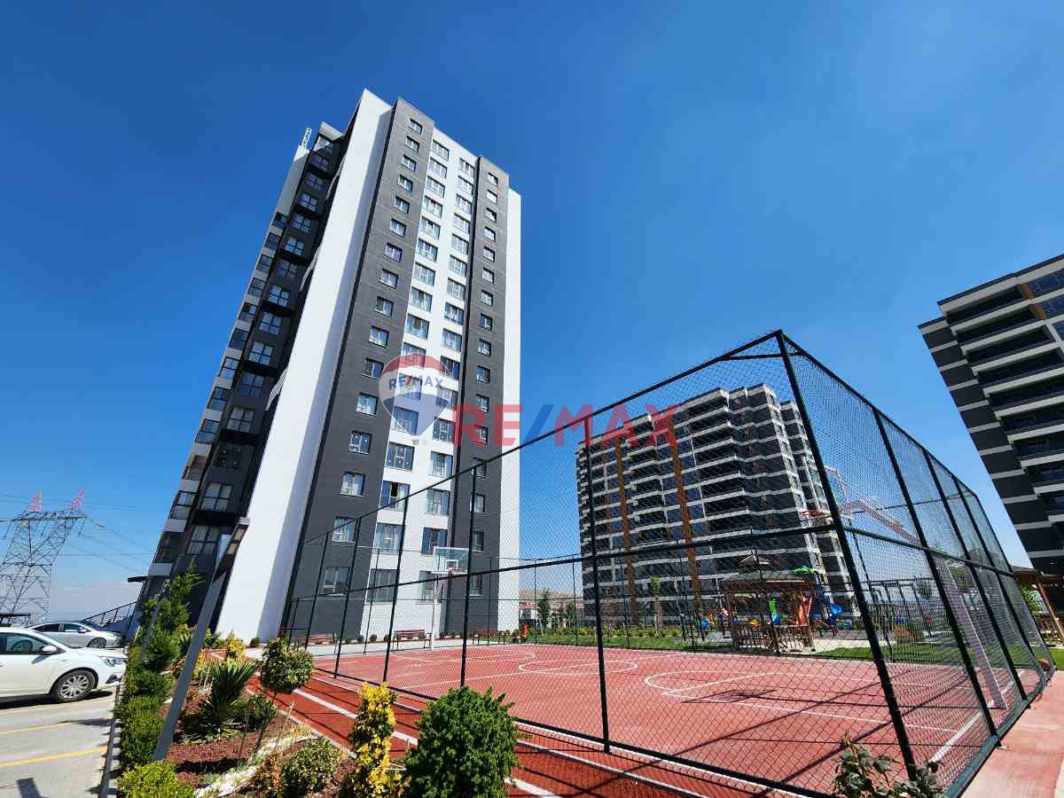 TÖREKENT LİZBON PROJESINDE SATILIK 4+1 ARAKAT DAIRE