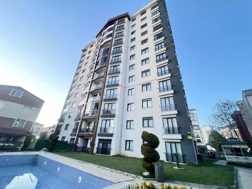 TUZLA AYDINLI VİTAPARK HAVUZLU SİTEDE KİRALIK 2+1 DAİRE
