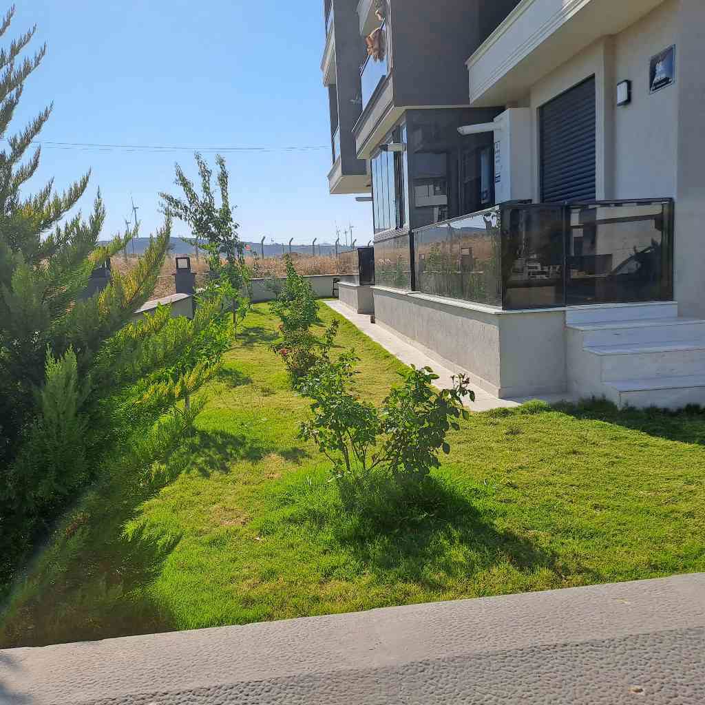 NEZİH BÖLGEDE ARA KAT  KAPANMAZ MANZARALI DOĞALGAZLI 2+1 DAİRE