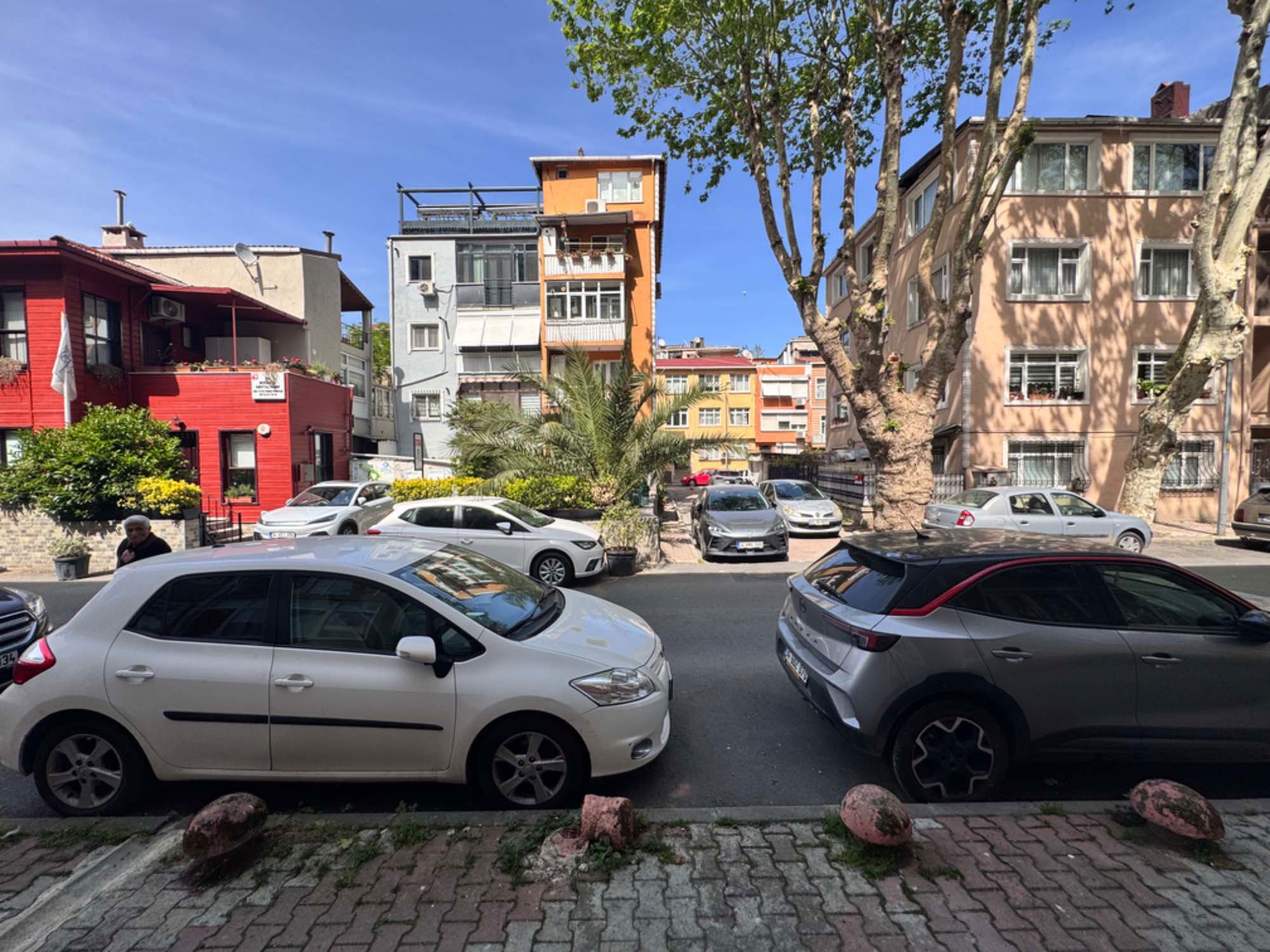 SARIYER MERKEZ 1+1 KIRALIK DAIRE