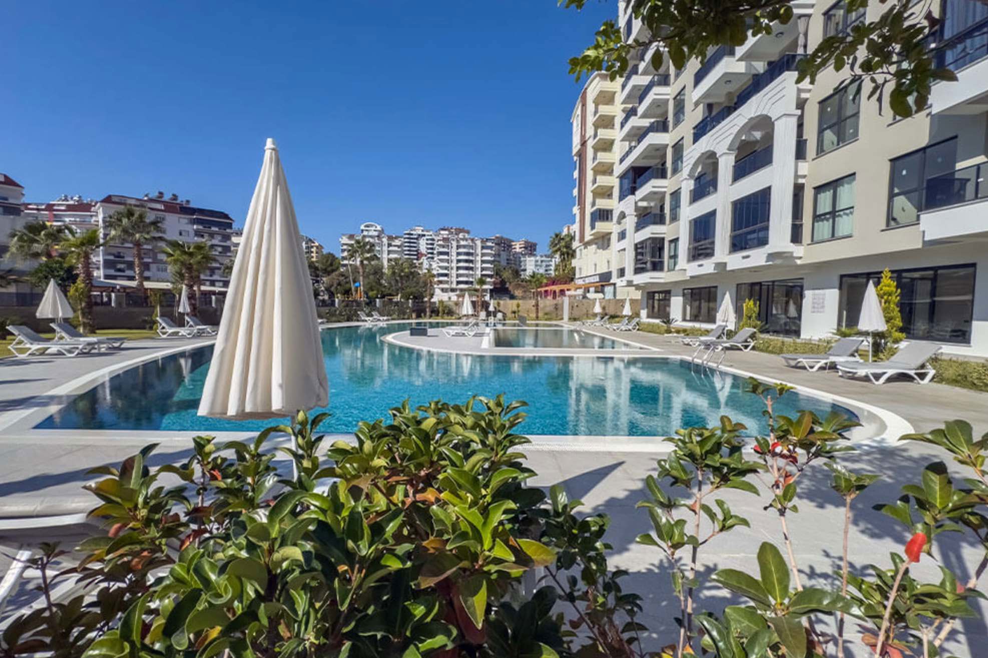 ALANYA AVSALLAR'DA 2+1 DENİZ MANZARALI SATILIK DAİRE- KURT SAFİR EURO AVSALLAR