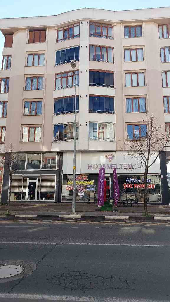 MUHİTTİN MAHALLESİNDE EBEVEYN BANYOLU SATILIK 3+1  DAİRE