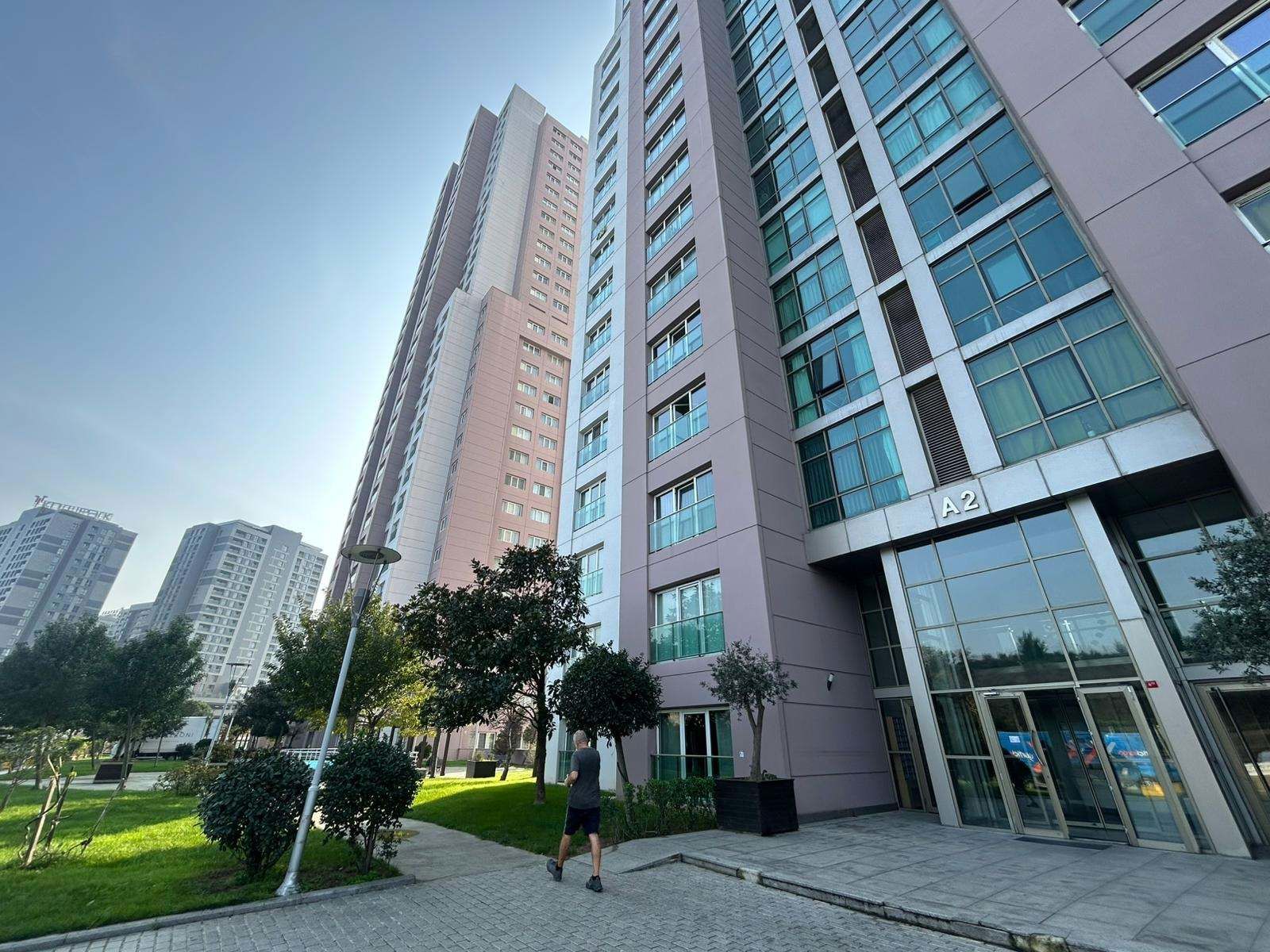 5. LEVENT FINANSKENT’TE 3,5+1 KIRALIK BOŞ DAIRE | 182 M² | SITE İÇINDE