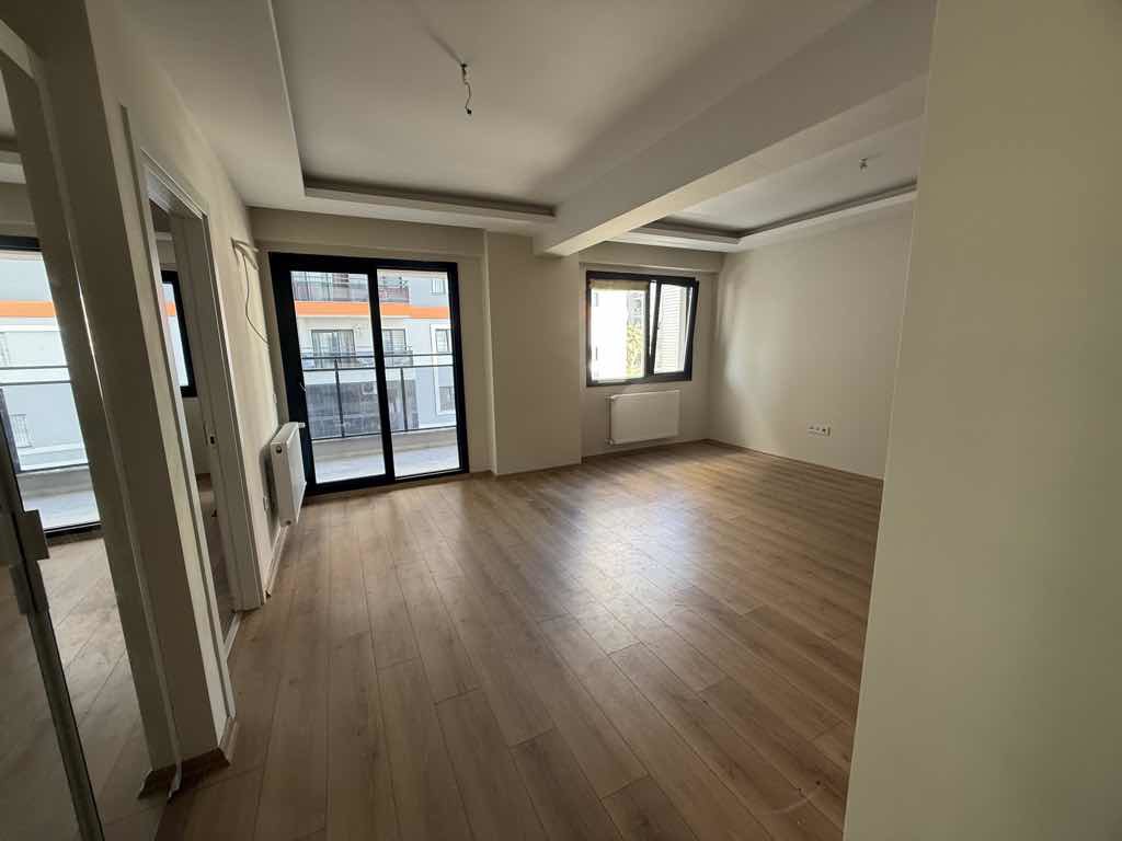 ÇAMDİBİ TUVAL YAPI BÜYÜK TİP 1+1 KİRALIK DAİRE