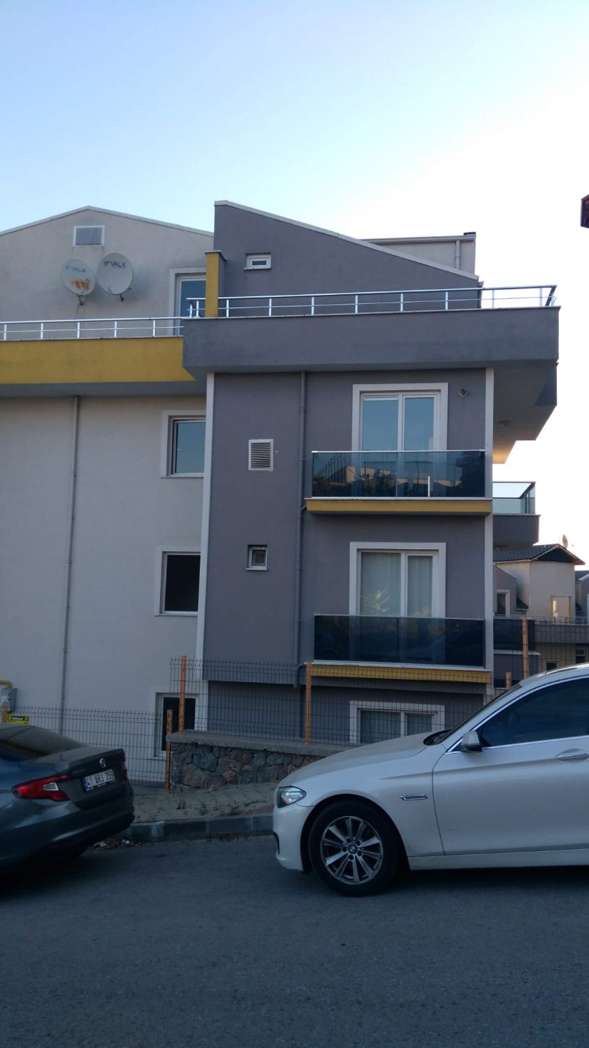REMAX'BAĞÇEŞME ORHAN MH SİTE İÇİ 2+1 SATILIK DUBLEKS DAİRE