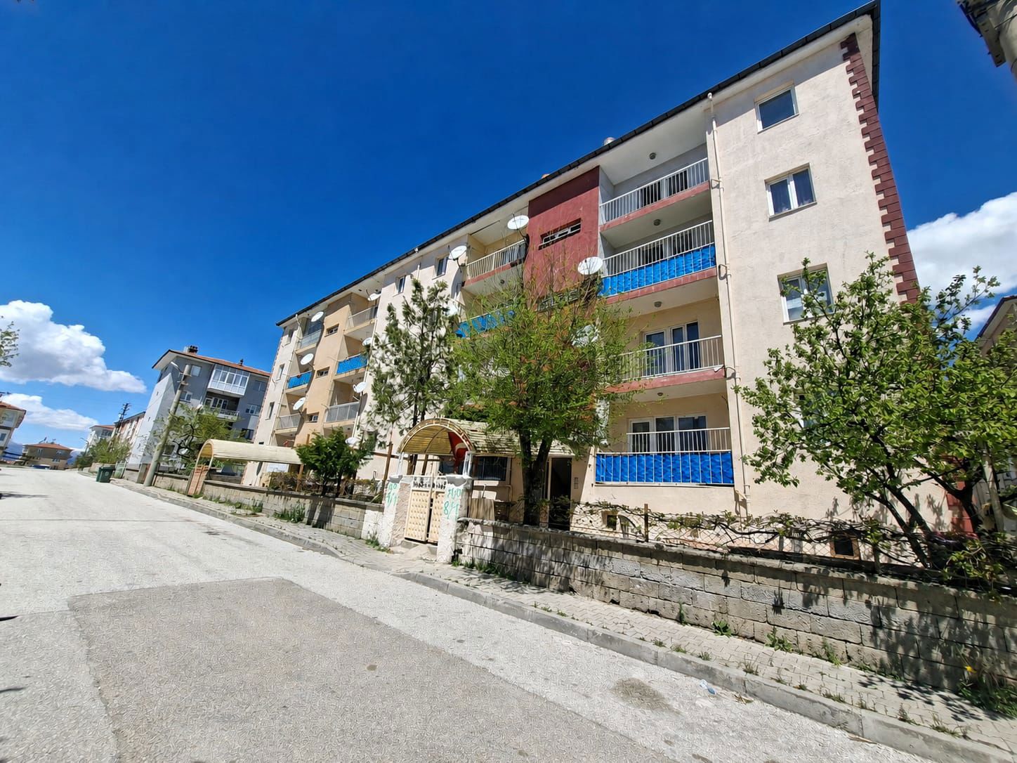 REMAX DEM'DEN FATİH MAHALLESİNDE FIRSAT SATILIK 2+1 DAİRE