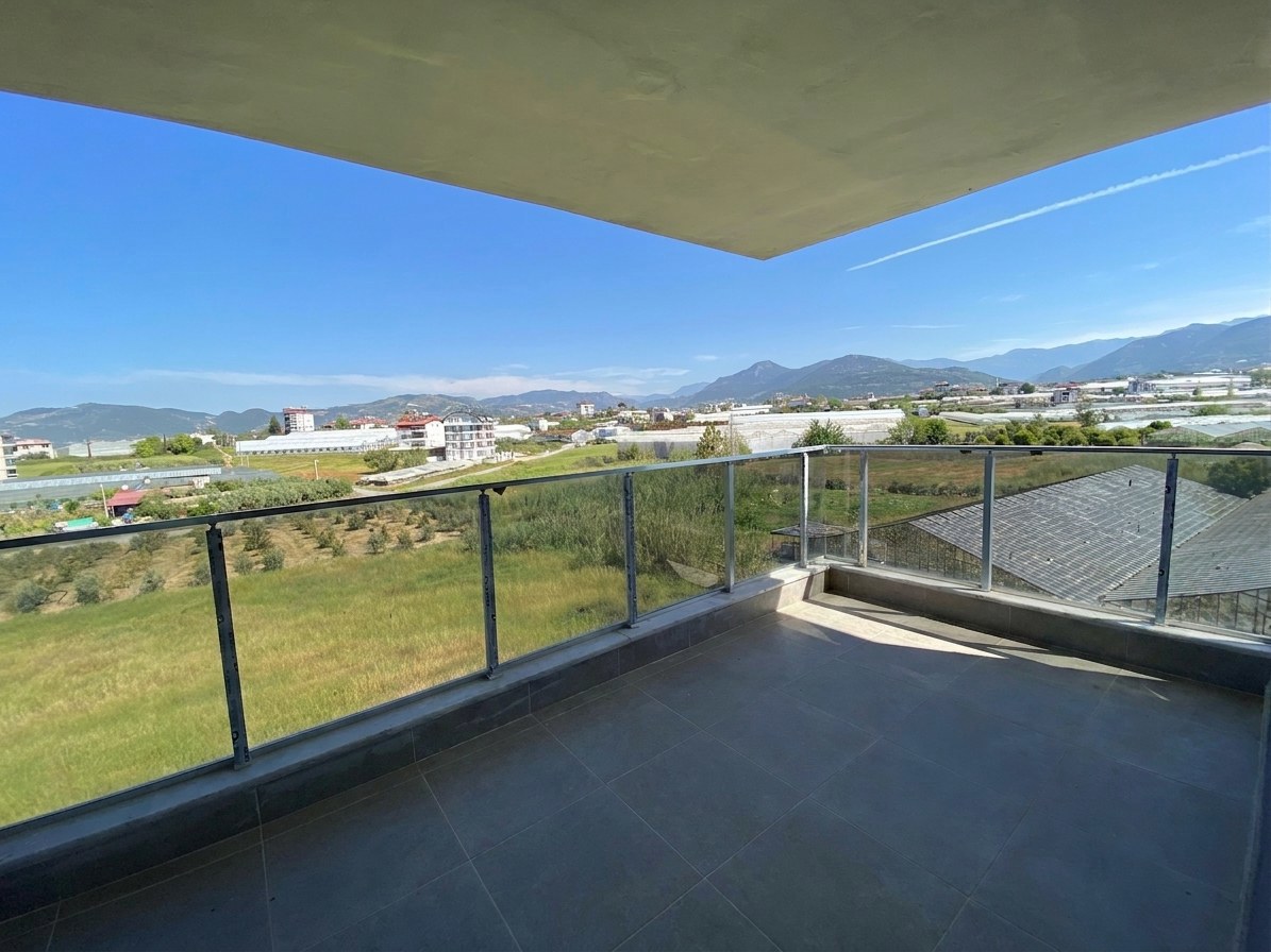 YENİ BİNADA GENİŞ BALKONLU AYRI MUTFAK 2+1 DAİRE