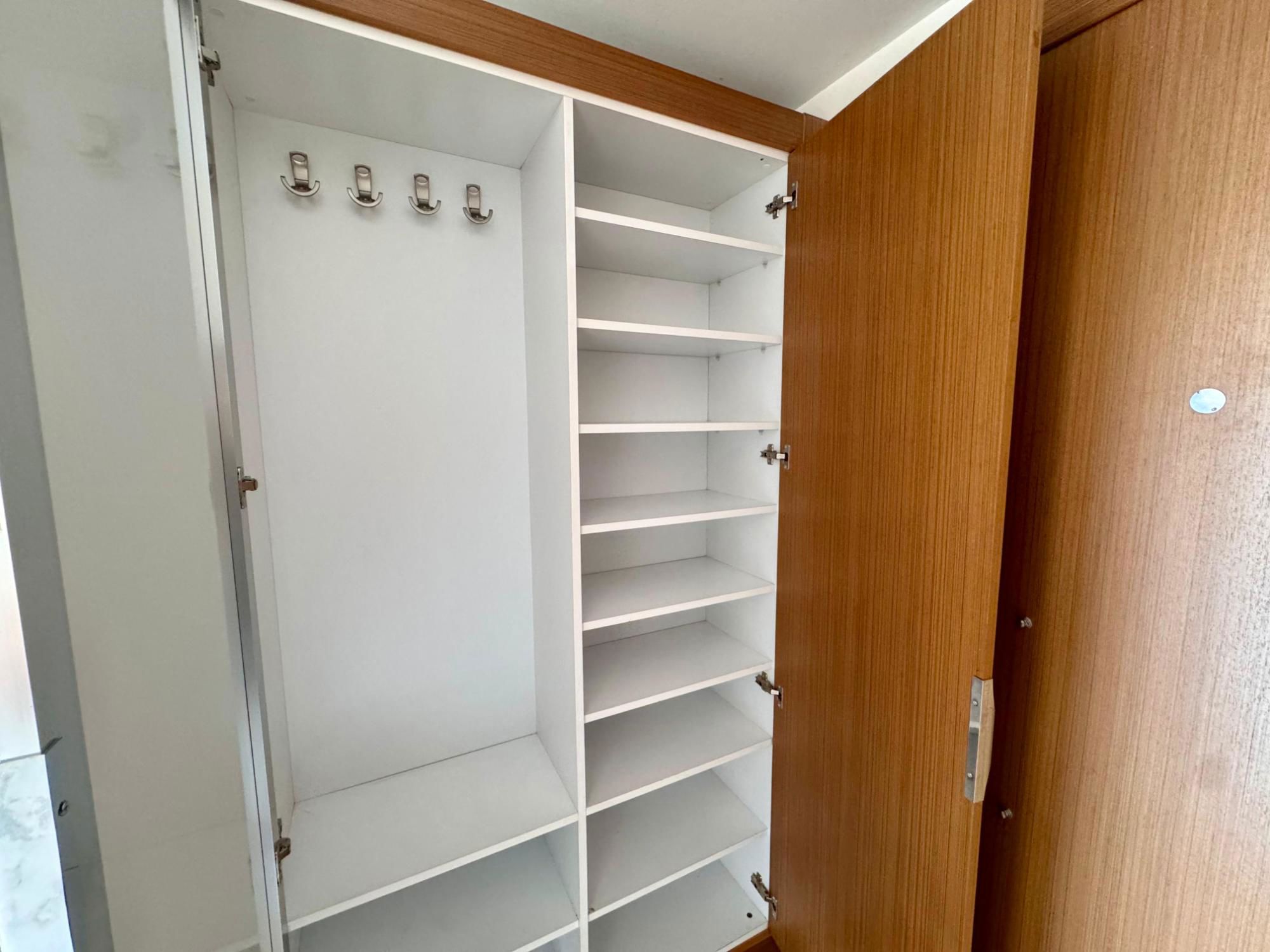 FERMANLIFE SİTESİ METRO 5 DK KİRALIK BAKIMLI DENİZ MANZARALI 1+1