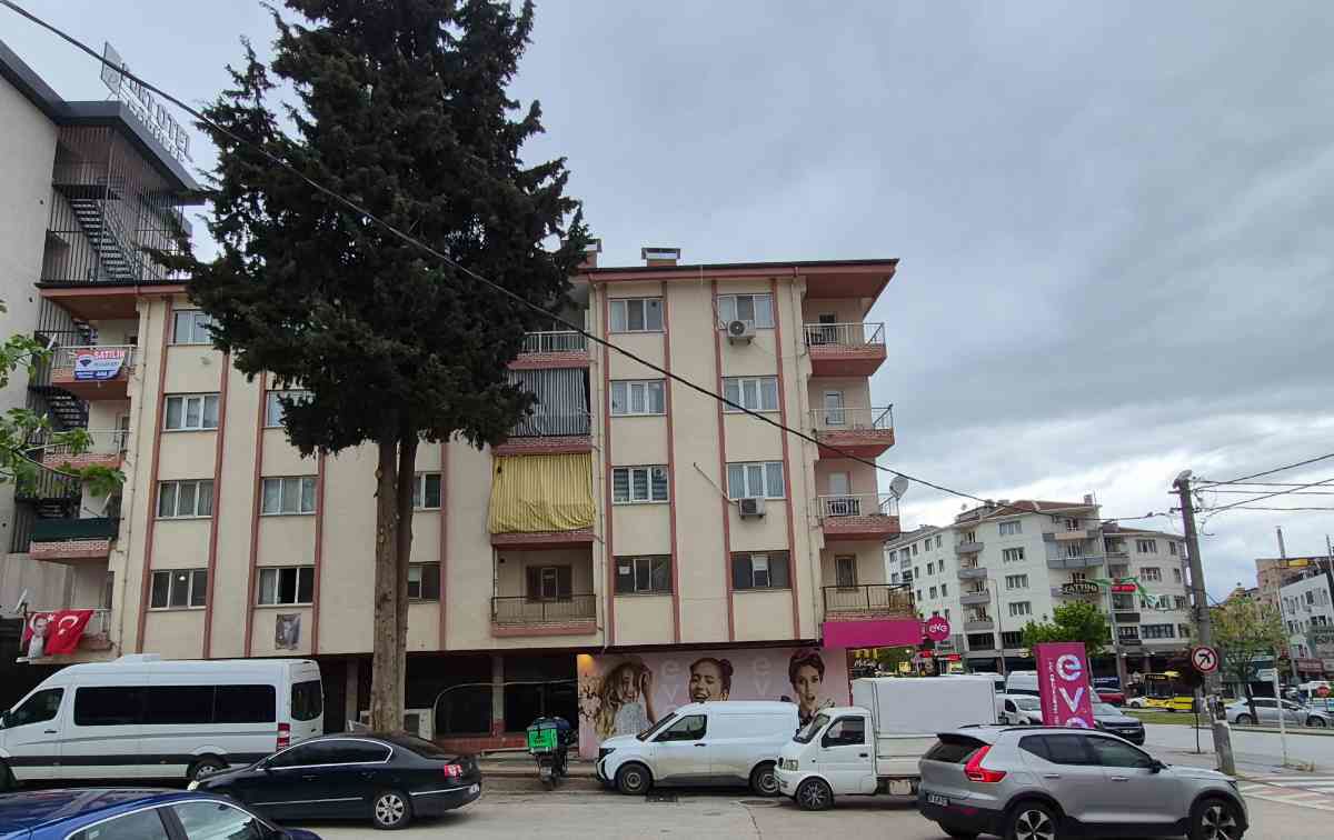 REMAX ADVANTAGE DEN DUMLUPINAR DA 3+1 FIRSAT DAIRE