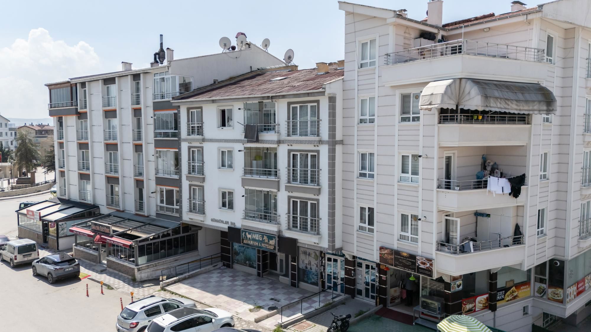 ERYAMAN MAHALLESİ'NDE SATILIK 3+1 DAİRE YAPILI