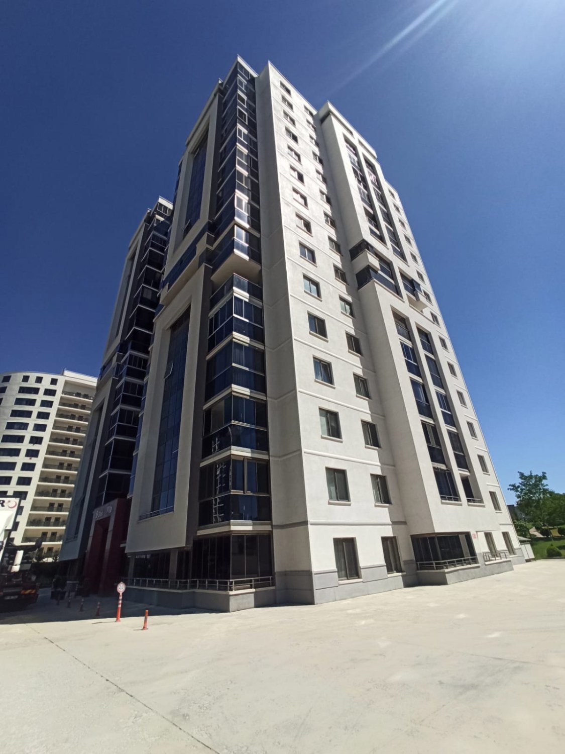 SATILIK  4+1 GENİŞ DAİRE OPEN SKY BAĞLICA