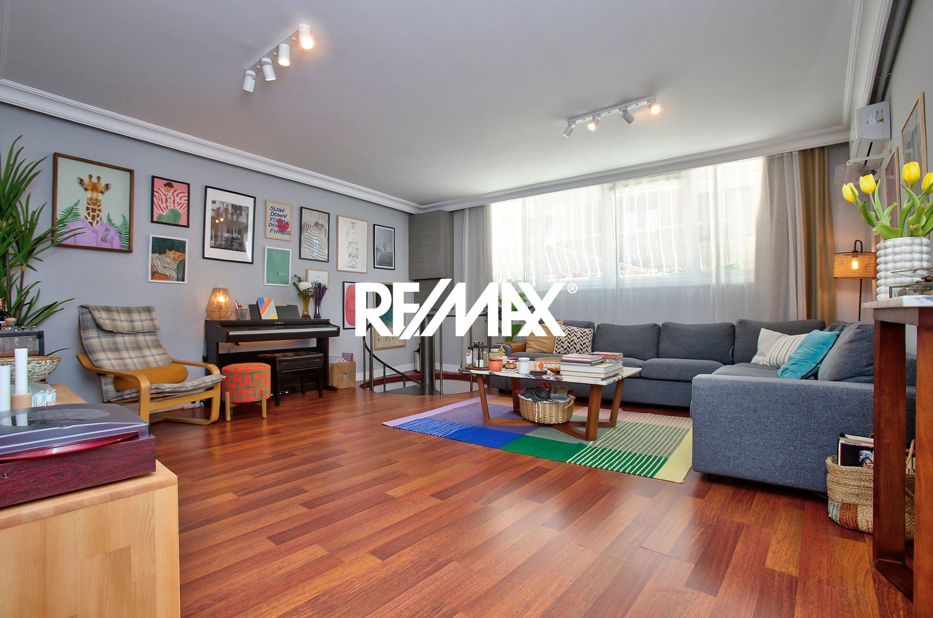 ORTAKÖY'DE SATILIK TERS DUBLEKS 160M² DAIRE | OTOPARKLI & DEPOLU