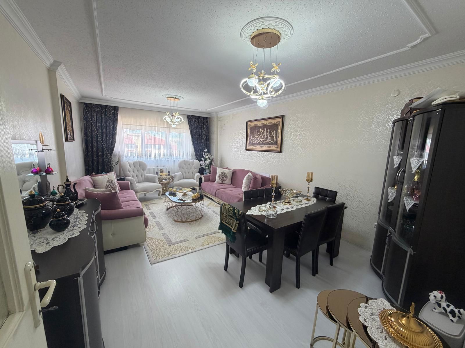 REMAX ARTIS'DEN AYYILDIZ TOKILERDE SATILIK 3+1 DAIRE