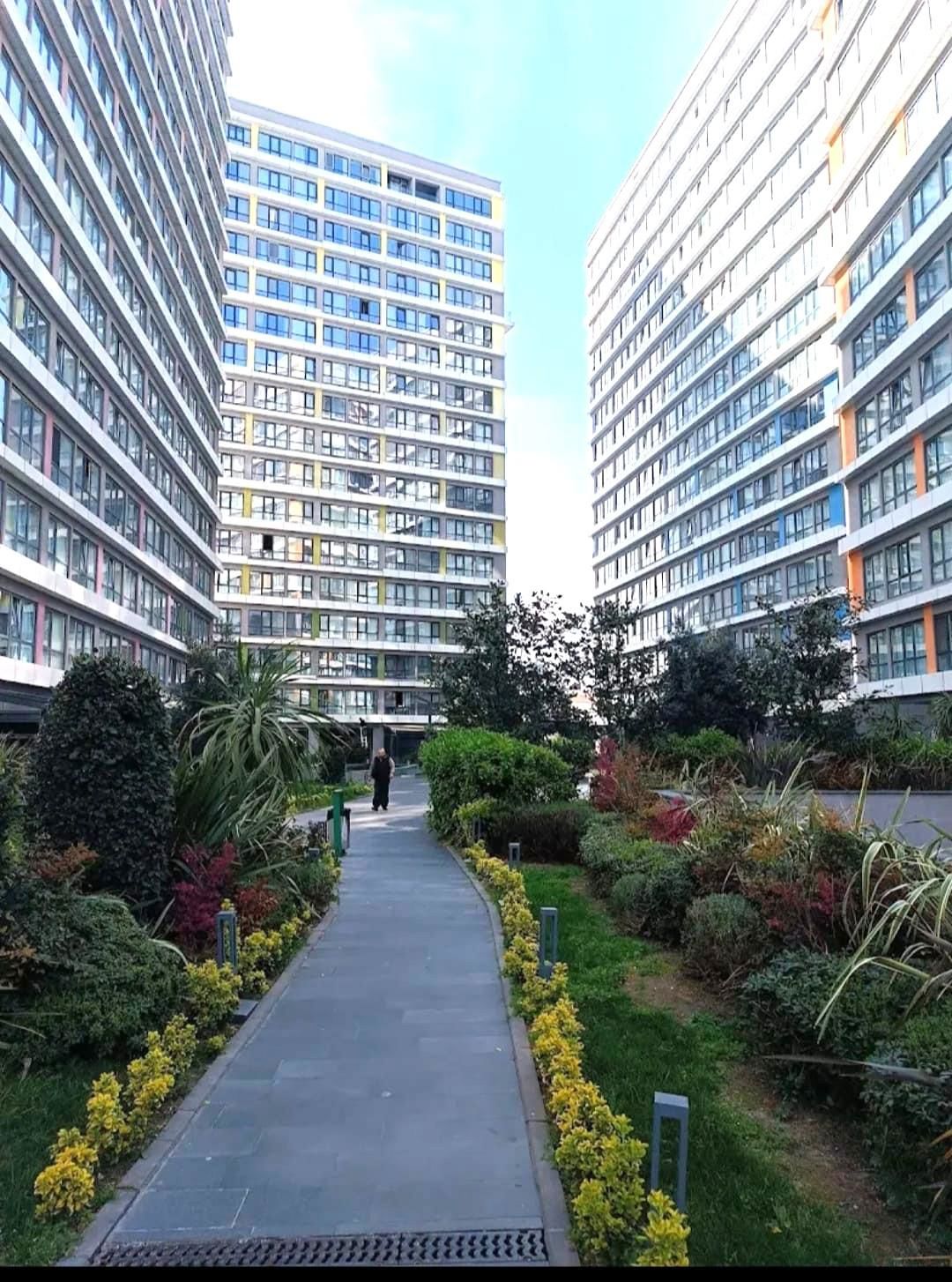 NEF 13 MERTER DE KİRALIK 1+1 DAİRE