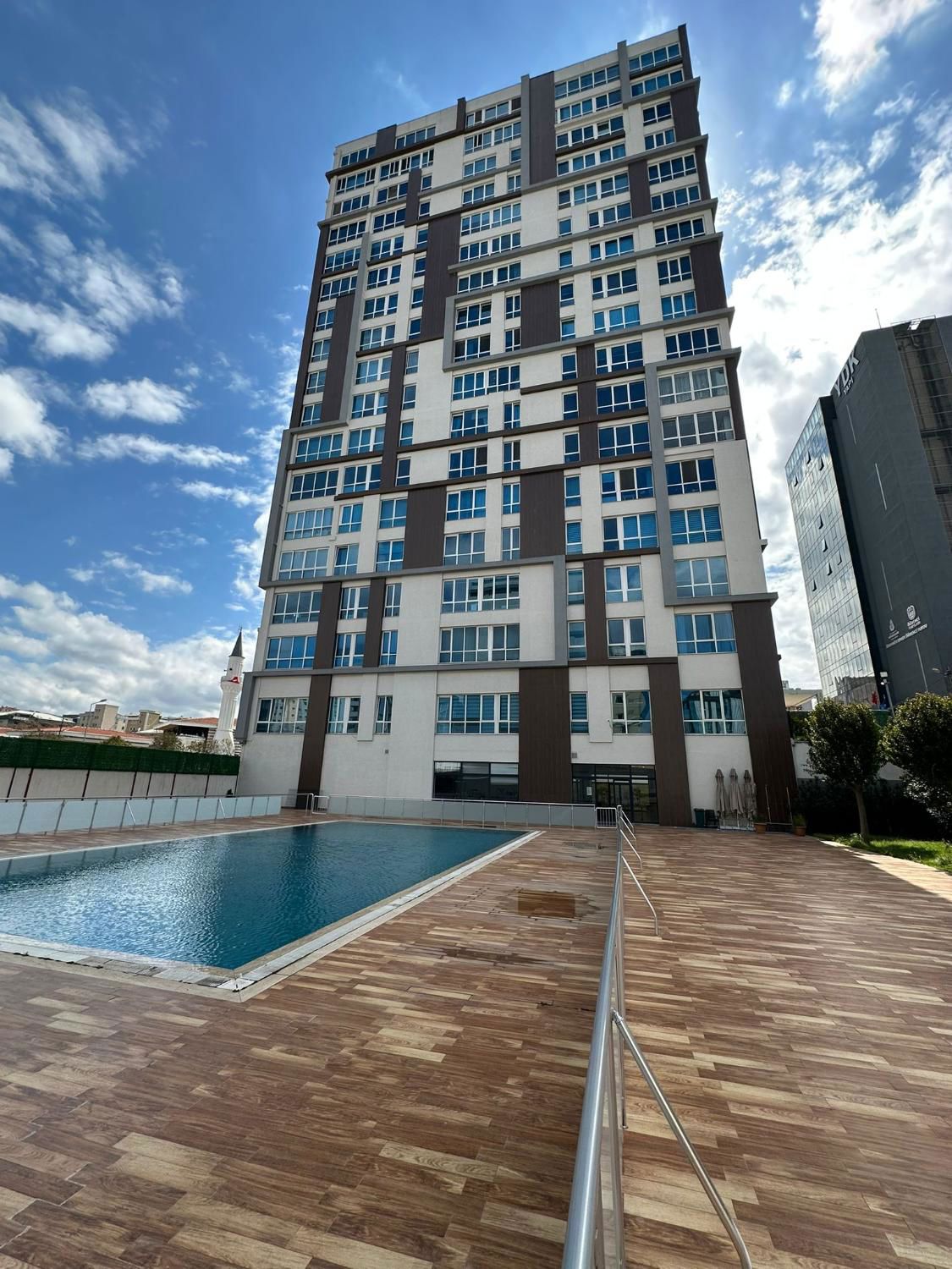 ŞERIFALI QUANT RESIDENCE’DA KİRALIK MODERN 2+1 DAIRE