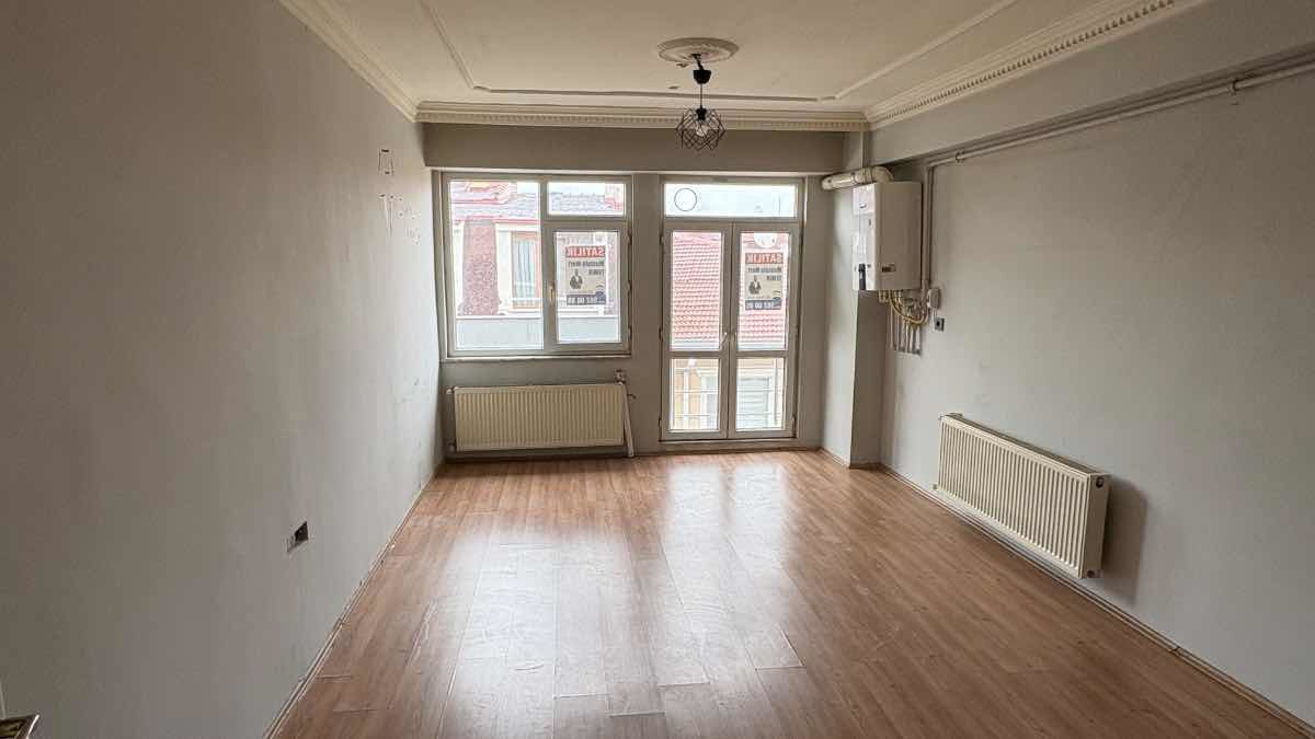 RE/MAX MOD'DAN ESKIBAĞLAR MH. YATIRIMLIK SATILIK 2+1 - BOŞ DAIRE