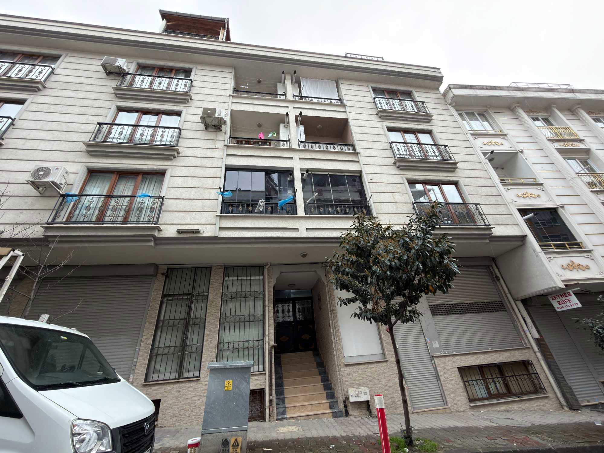 15 TEMMUZ METROSUNUN YANINDA KİRALIK 2+1 DAİRE
