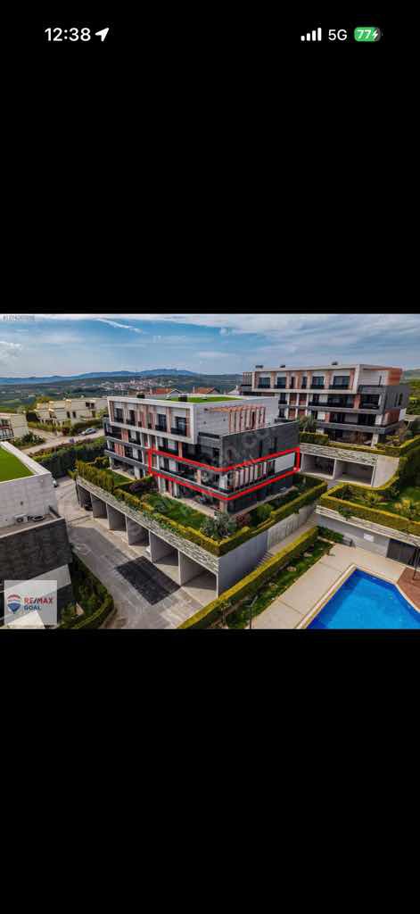 BURSA MODA BADEMLİ SİTESİNDE 4+1 SATILIK DAİRE