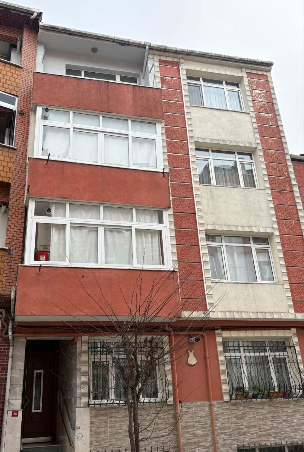 BAYRAMPAŞA KARTALTEPE 2+1 SATILIK DAIRE