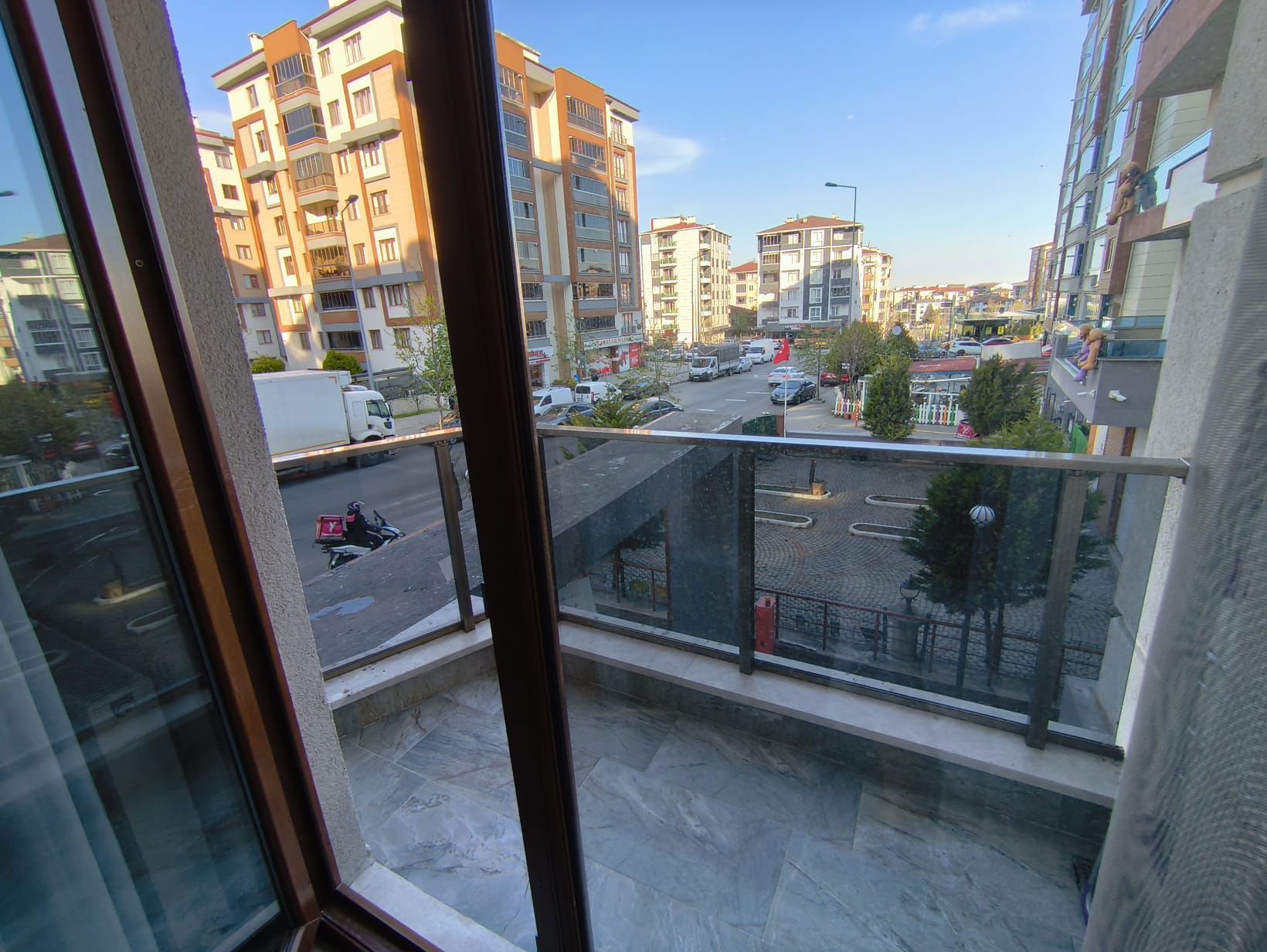 REMAX LAND | ERDEMOĞLU RESIDENCETA HAVUZLU 1+1 EŞYALI DAİRE
