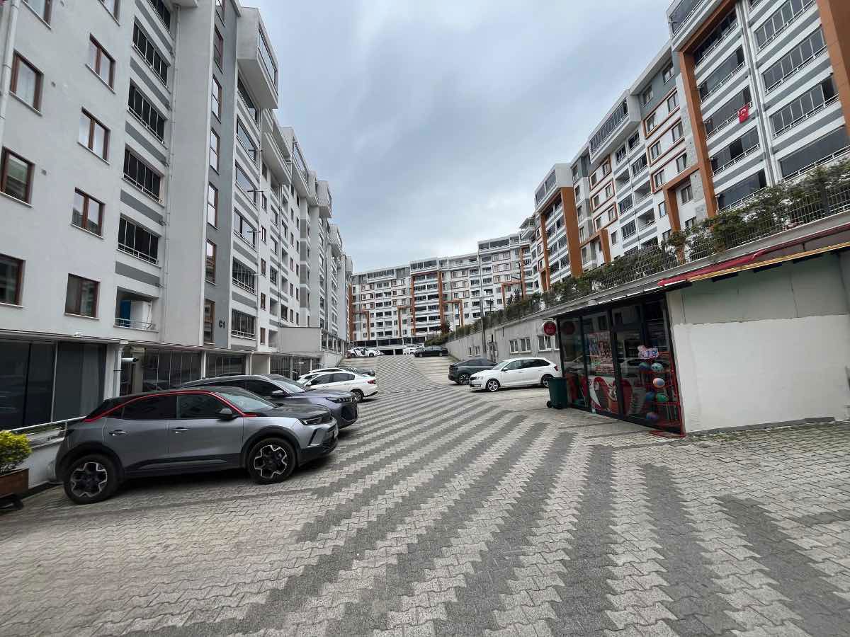 DERİNCE SAFİR KONAKLARI 3+1 ARAKAT SATILIK DAİRE