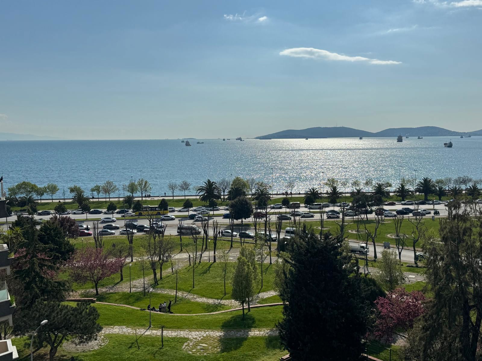 PANORAMİK DENİZ VE ADALAR MANZARALI 278 NET BALKONLU ÇİFT TERASLI 5+2