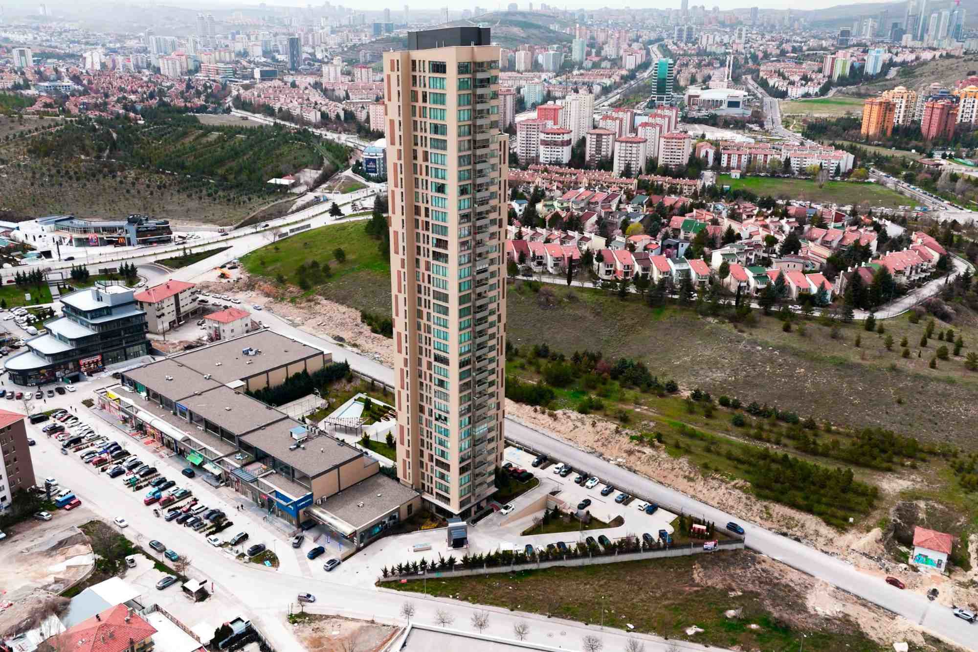 ÇAYYOLU SER KULE DE FERAH 4.5+1 KİRALIK LÜKS DAİRE