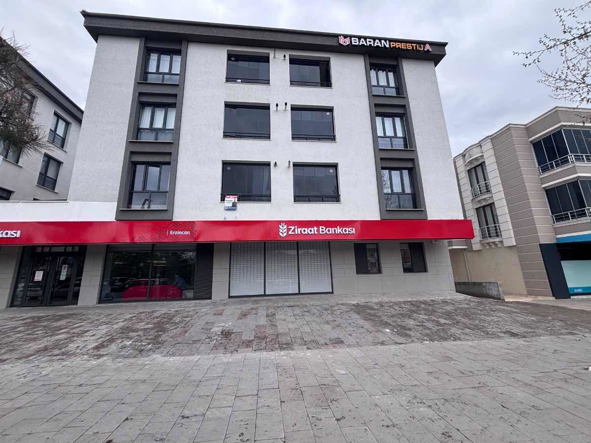 REMAX DEM'DEN ATATÜRK MAH. ZİRAAT BANKASI ÜSTÜ SATILIK 3+1DAİRE