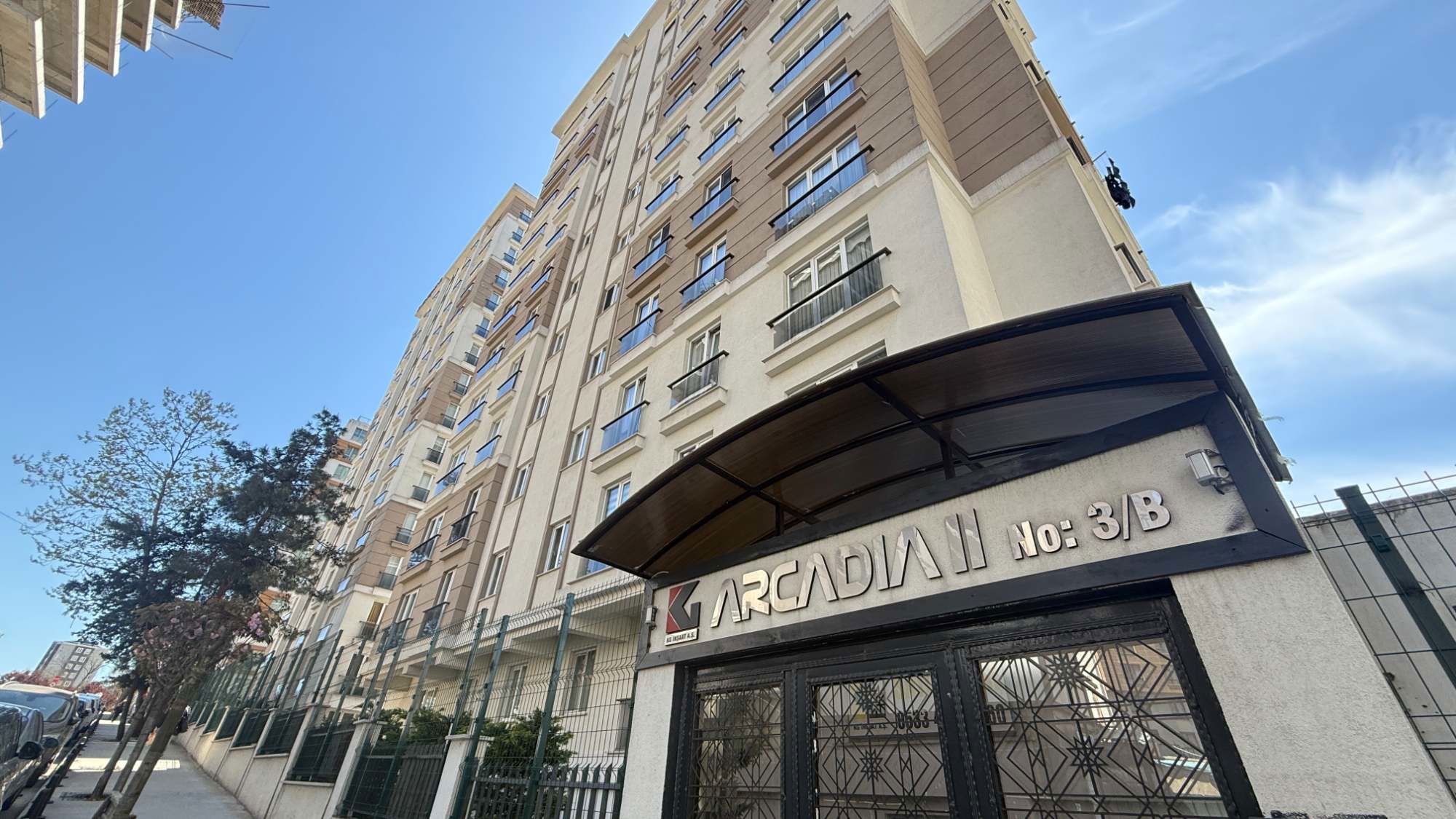 ÜMRANIYE ARCADIA EBEVEYN BANYO BALKONLU 2+1 KIRALIK DAIRE