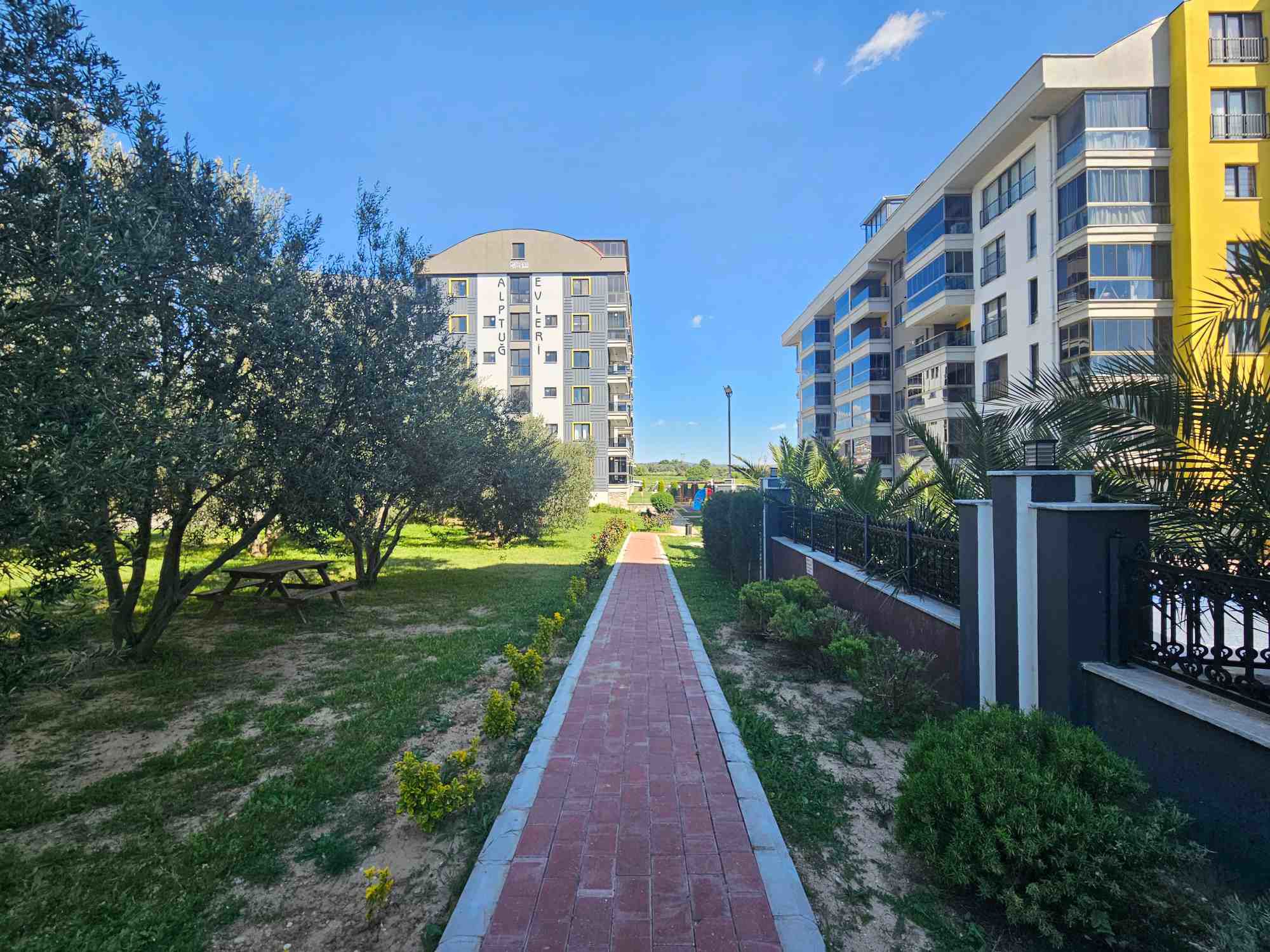 ÇANAKKALE KEPEZ ALPTUĞ EVLERİ KİRALIK 2+1 DAİRE