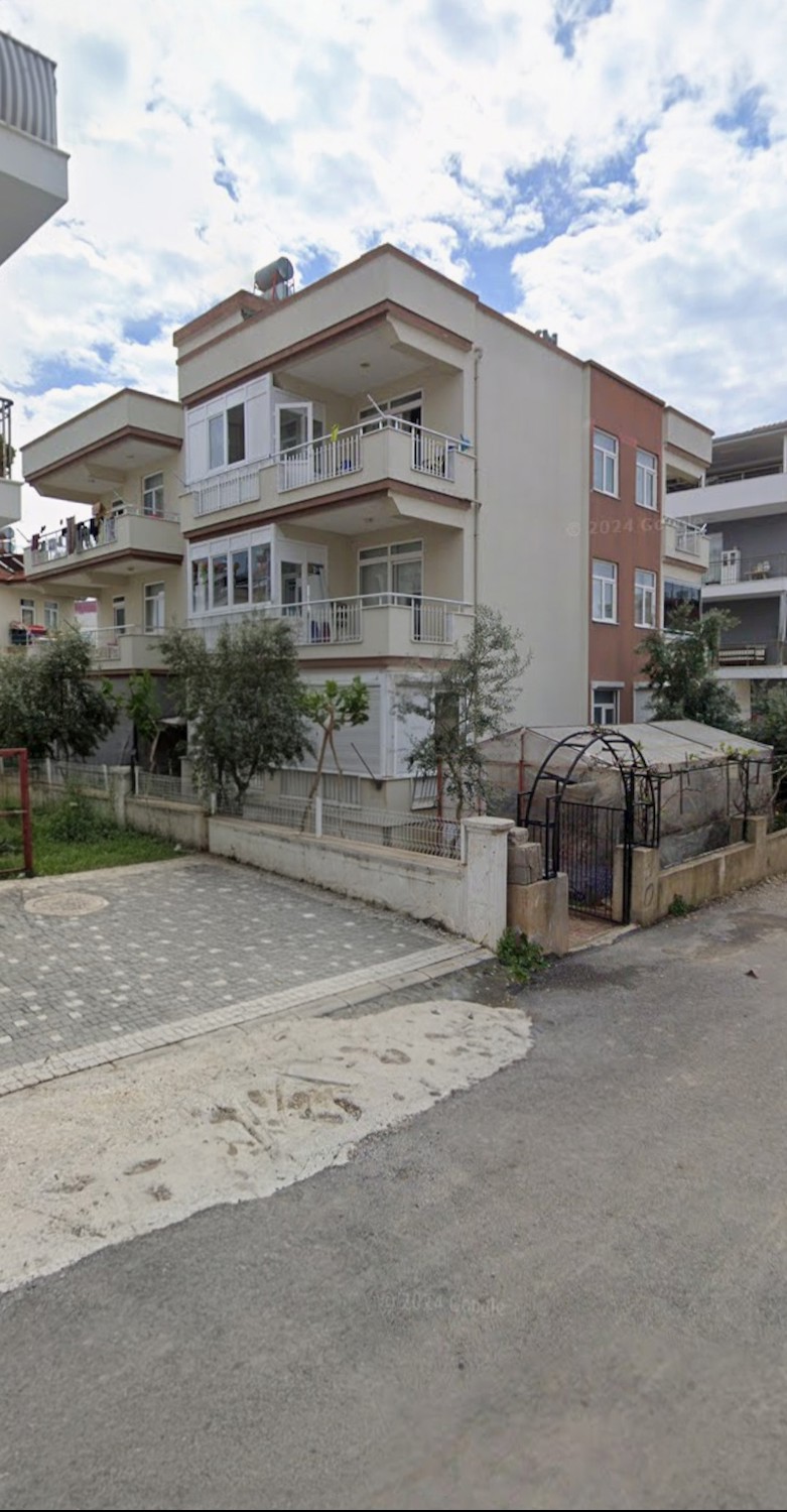 SARILAR MAHALLESİNDE KİRALIK KAPALI MUTFAK GENİŞ 2+1 DAİRE