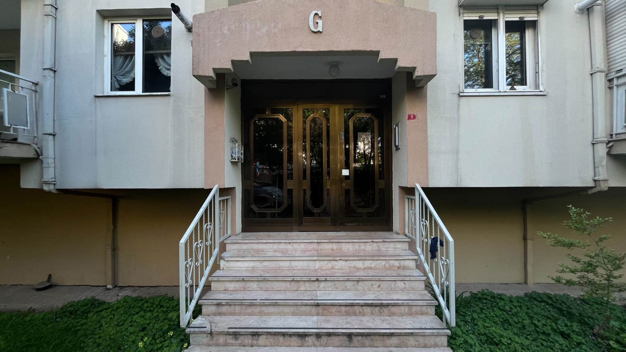 REMAX BEYAZ NİLÜFER HANDE SİTESİNDE KİRALIK DAİRE