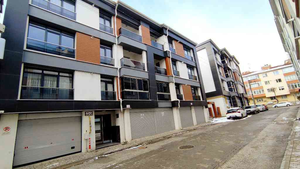REMAX HÜR'DEN ERTUĞRULGAZİ CASSABA MODERN YAKINI 3+1 SATILIK DAİRE