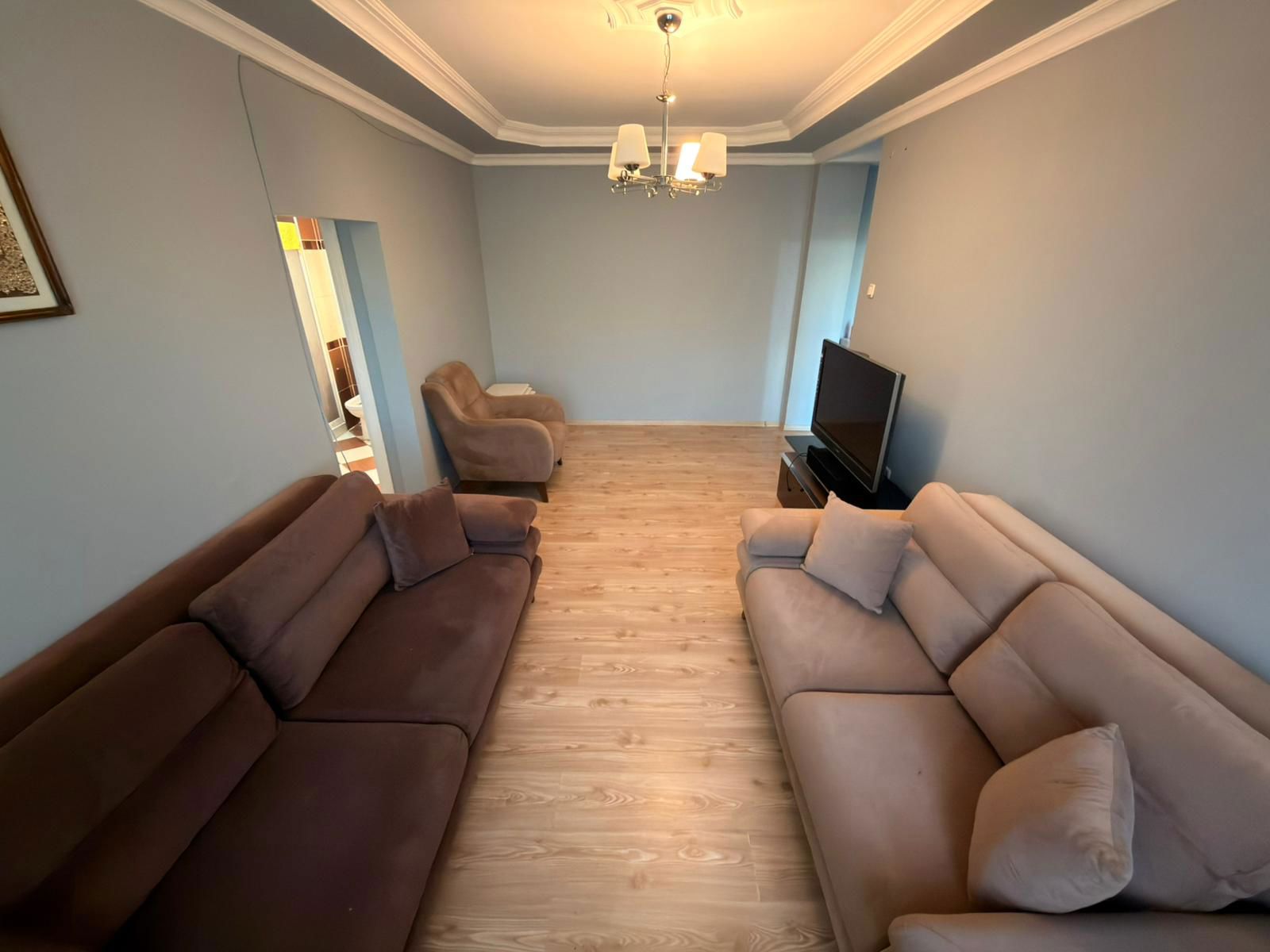 YENİŞEHİR MAH  GÜNEY CEPHE EŞYALI 2+1 KİRALIK DAİRE
