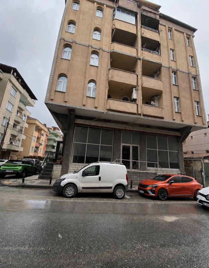 ÜMRANİYE ALTINŞEHİR'DE SATILIK 2+1 DAİRE