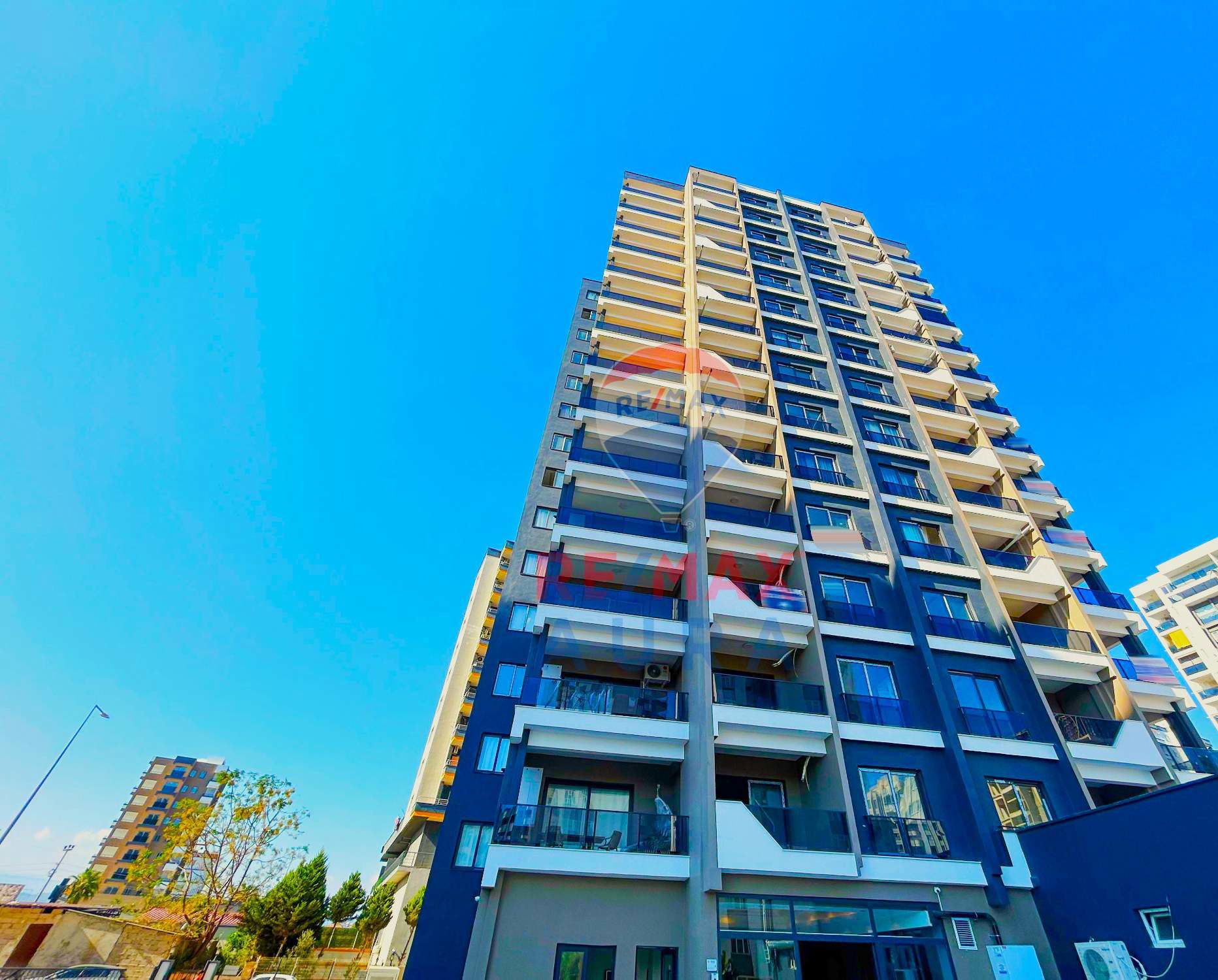RE/MAX AURA'DAN TECE'DE SİTE İÇERİSİNDE KİRALIK 1+1 DAİRE