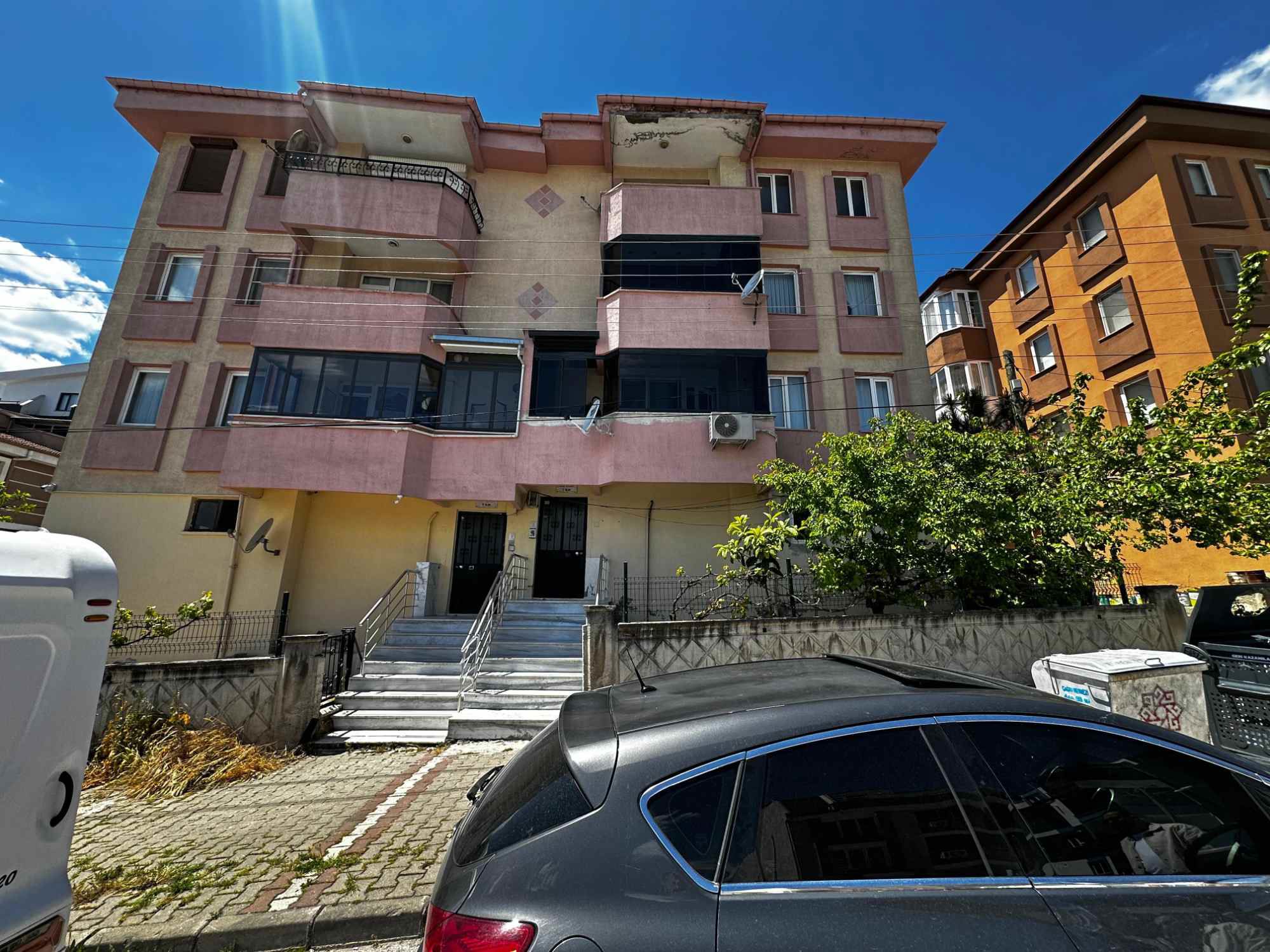 REMAX MİD'DEN 1.SAKARYA MAH. KİRALIK 3+1 DAİRE