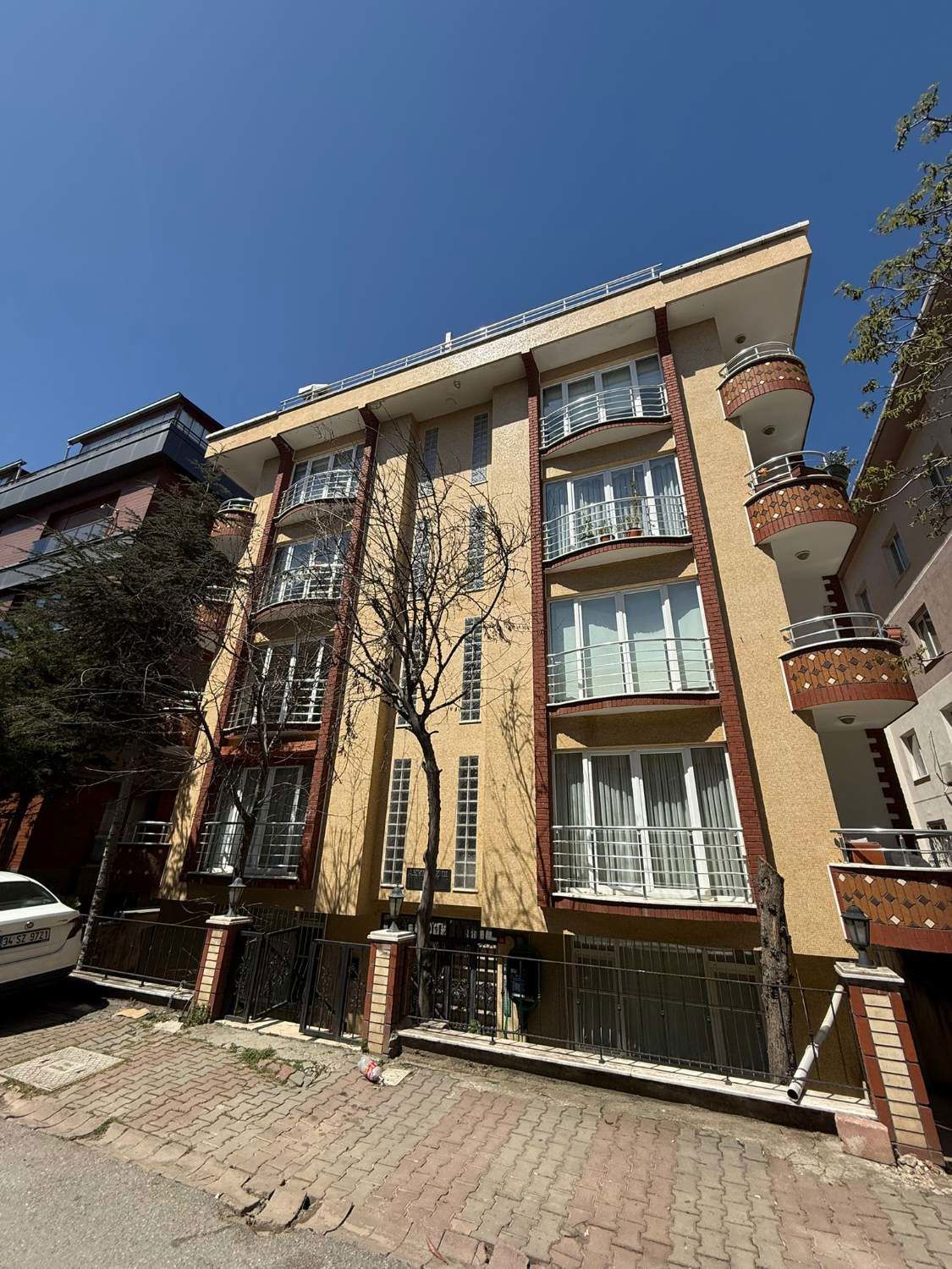 ÜMRANİYE ESENEVLER 3+1 KİRALIK NET 120 M2