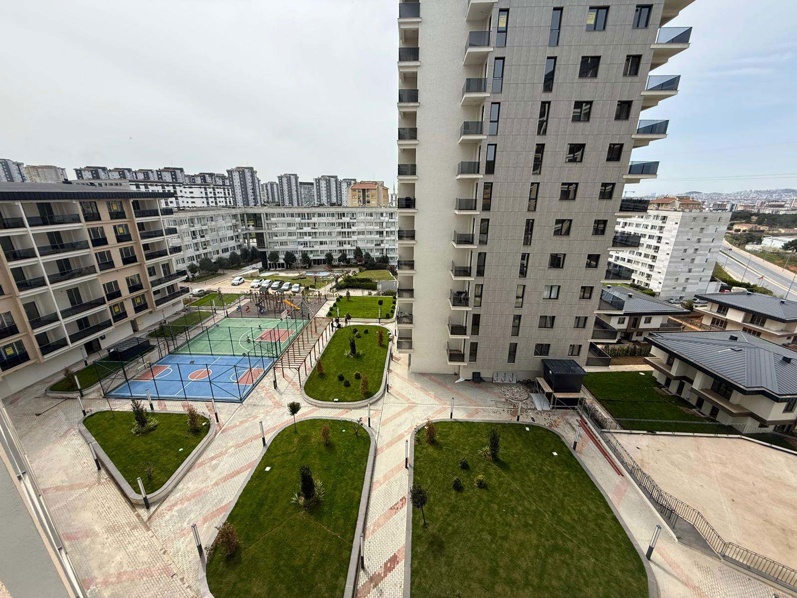 FGM GLORIA SATILIK 2+1 EBEVEYN BANYOLU BÜYÜK BALKONLU DAİRE