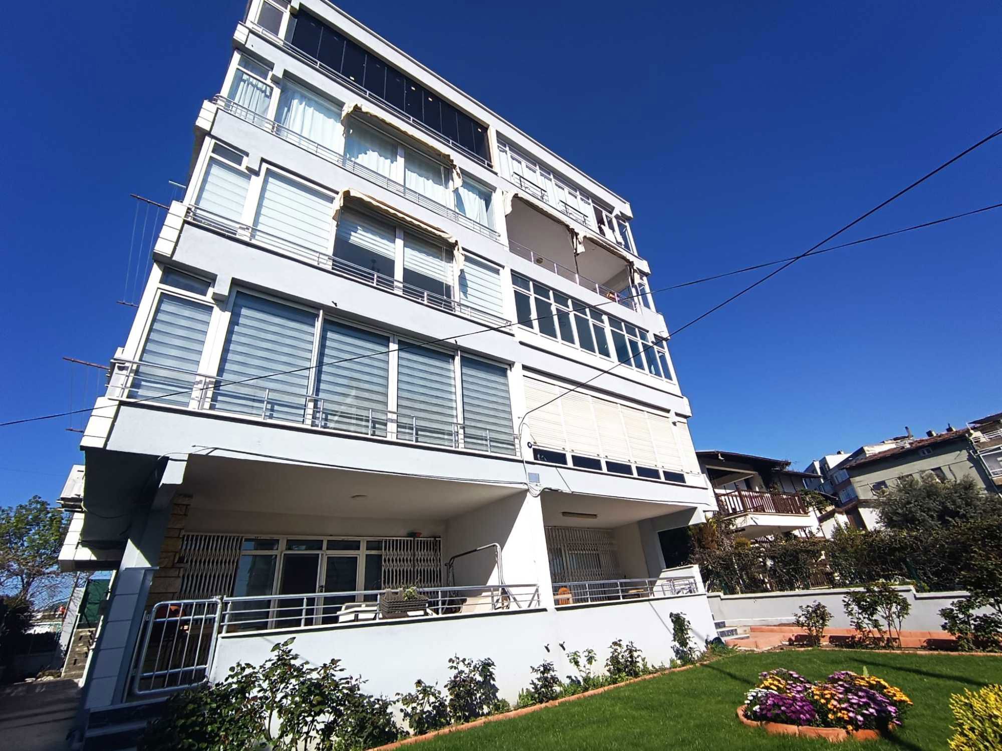 BÜYÜKÇEKMECE YENİMAHALLE'DE DENİZE SIFIR MASRAFSIZ 2+1 DAİRE