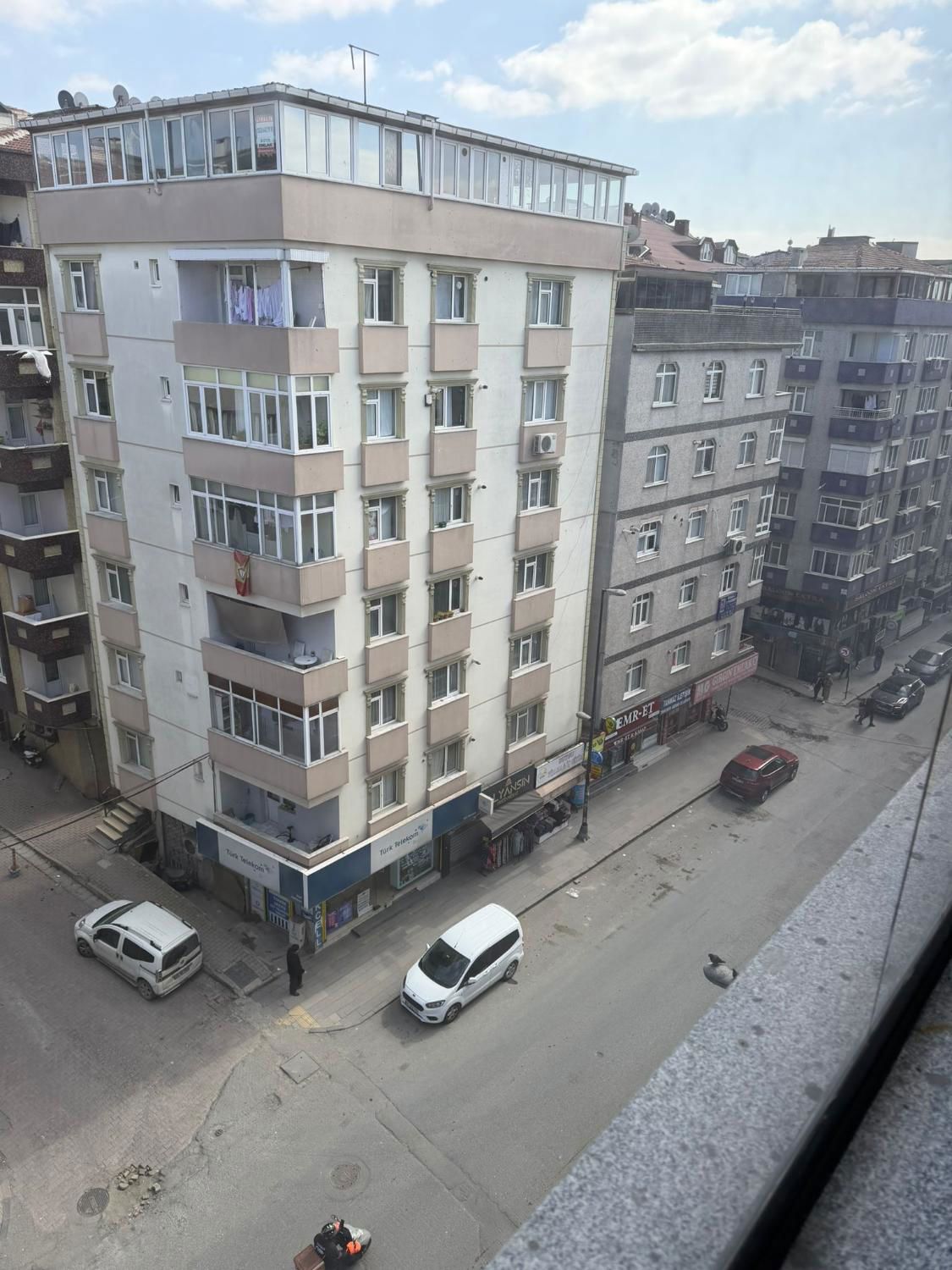BAHÇELİEVLER SİYAVUŞPAŞA CADDE ÜZERİ 3+1 KİRALIK DAİRE