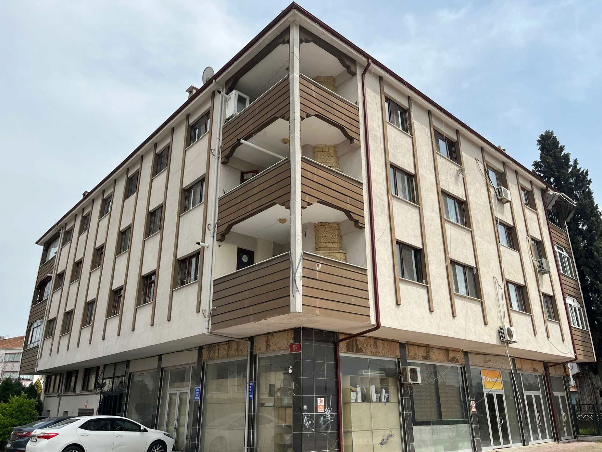 KAPALI SPOR SALONU KARŞISI KİRALIK 3+1 DAİRE