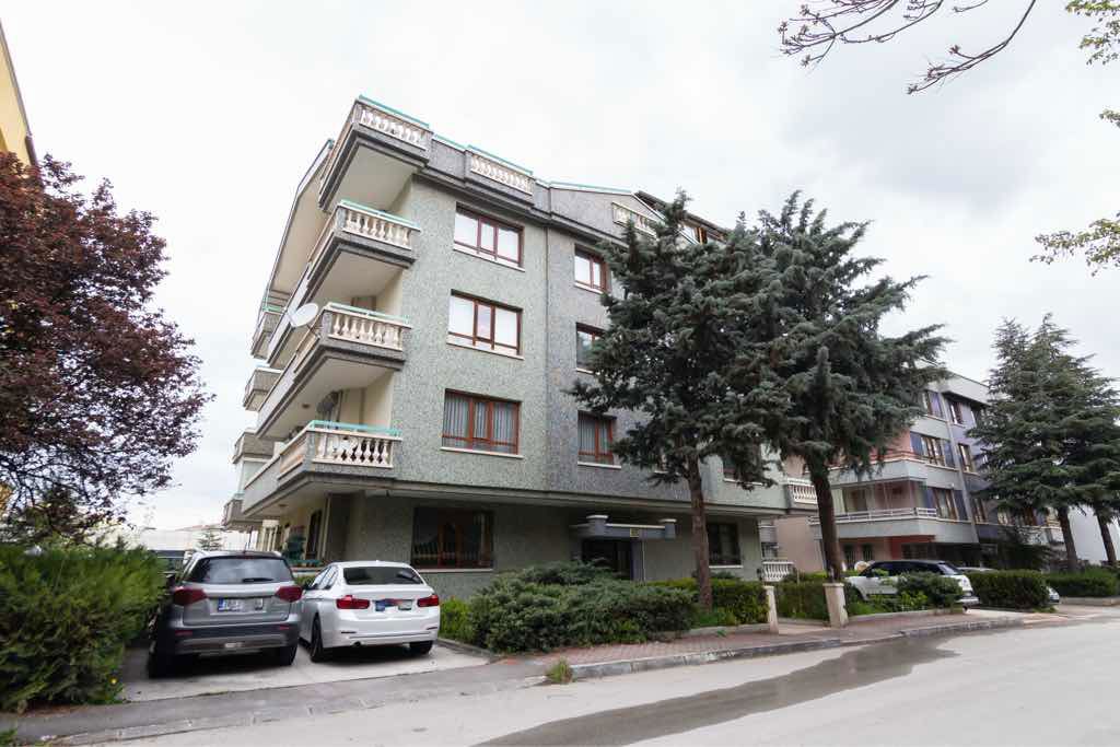 ÇİĞDEM MAHALLESİ PRESTİJLİ KONUMDA 5+1 TERASLI DAİRE