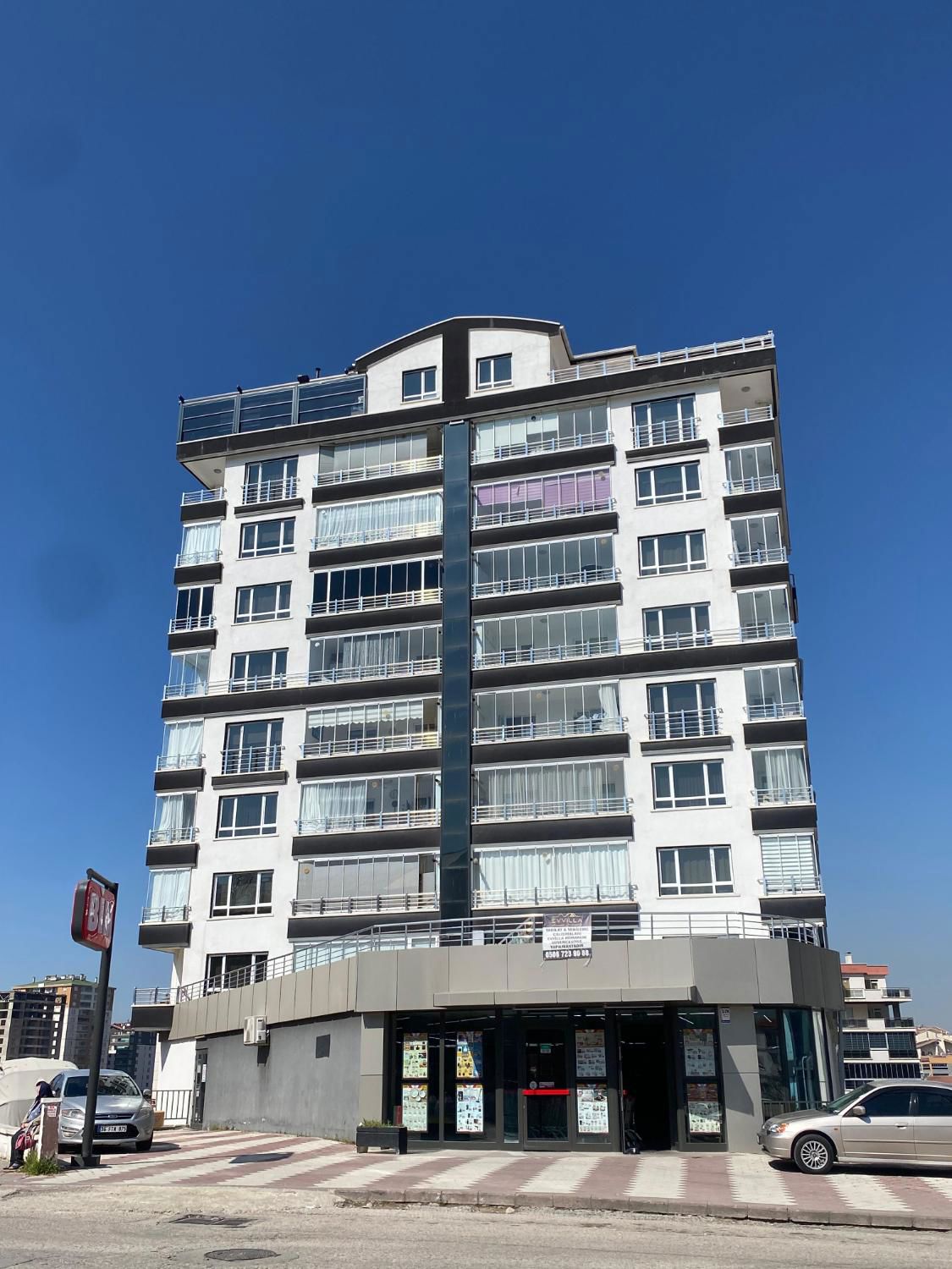 MAMAK DURALİ ALIÇ MAH NATAVEGA AVM YAKINI SATILIK 3+1 DAİRE
