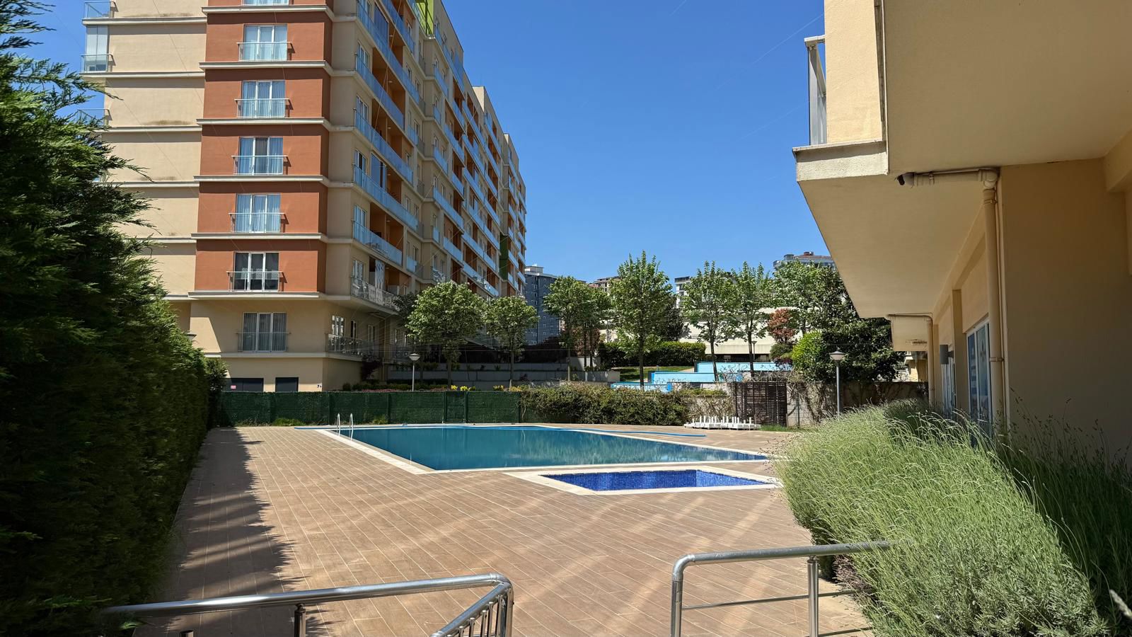 SURYAPI TİLİA'DA YATIRIMLIK 1+1 BAHÇE KATI DAİRE