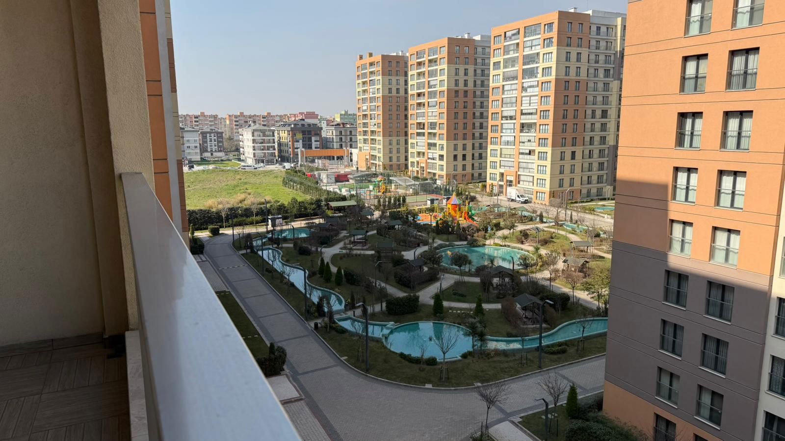 İHLAS MARMARA 4 SİTESİ PEYZAJ MANZARALI KAPALI MUTFAK FERAH 2+1